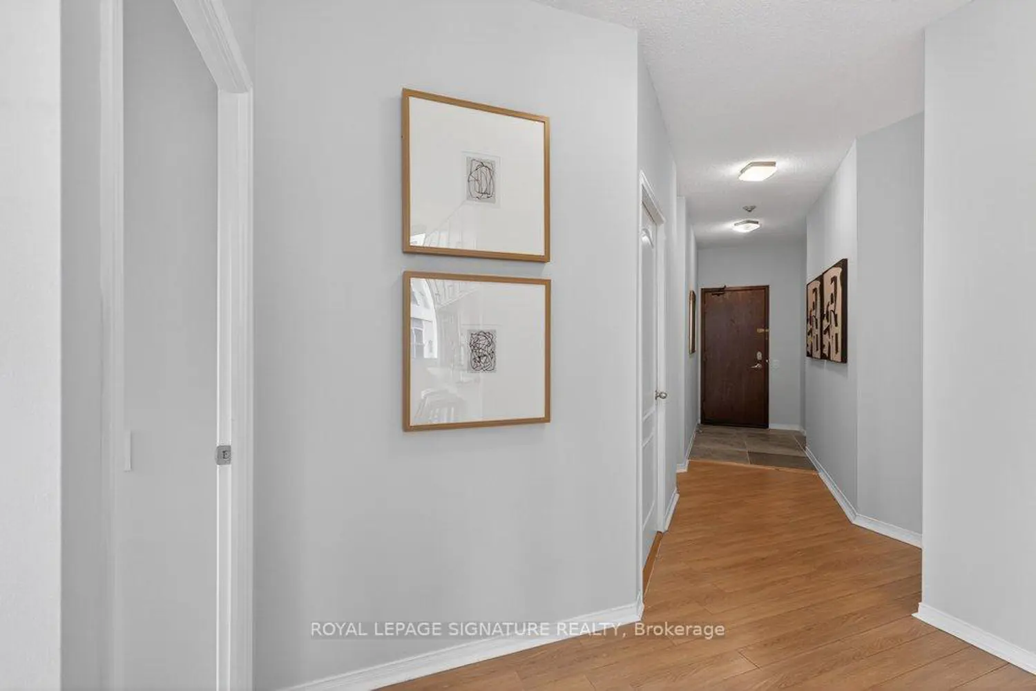 Additional image 8 of 555 Yonge Street 707