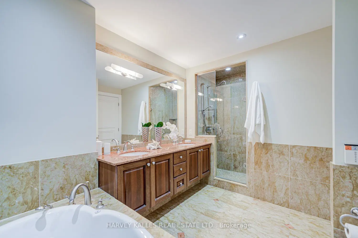 Additional image 9 of 660 Sheppard Avenue 1602B