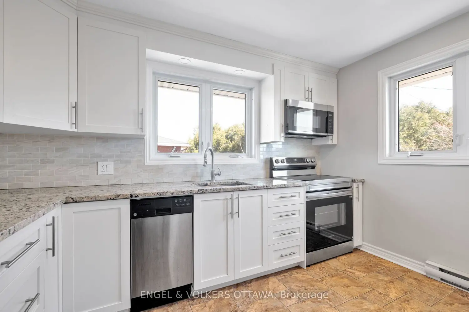 Additional image 12 of 1311 S Avenue