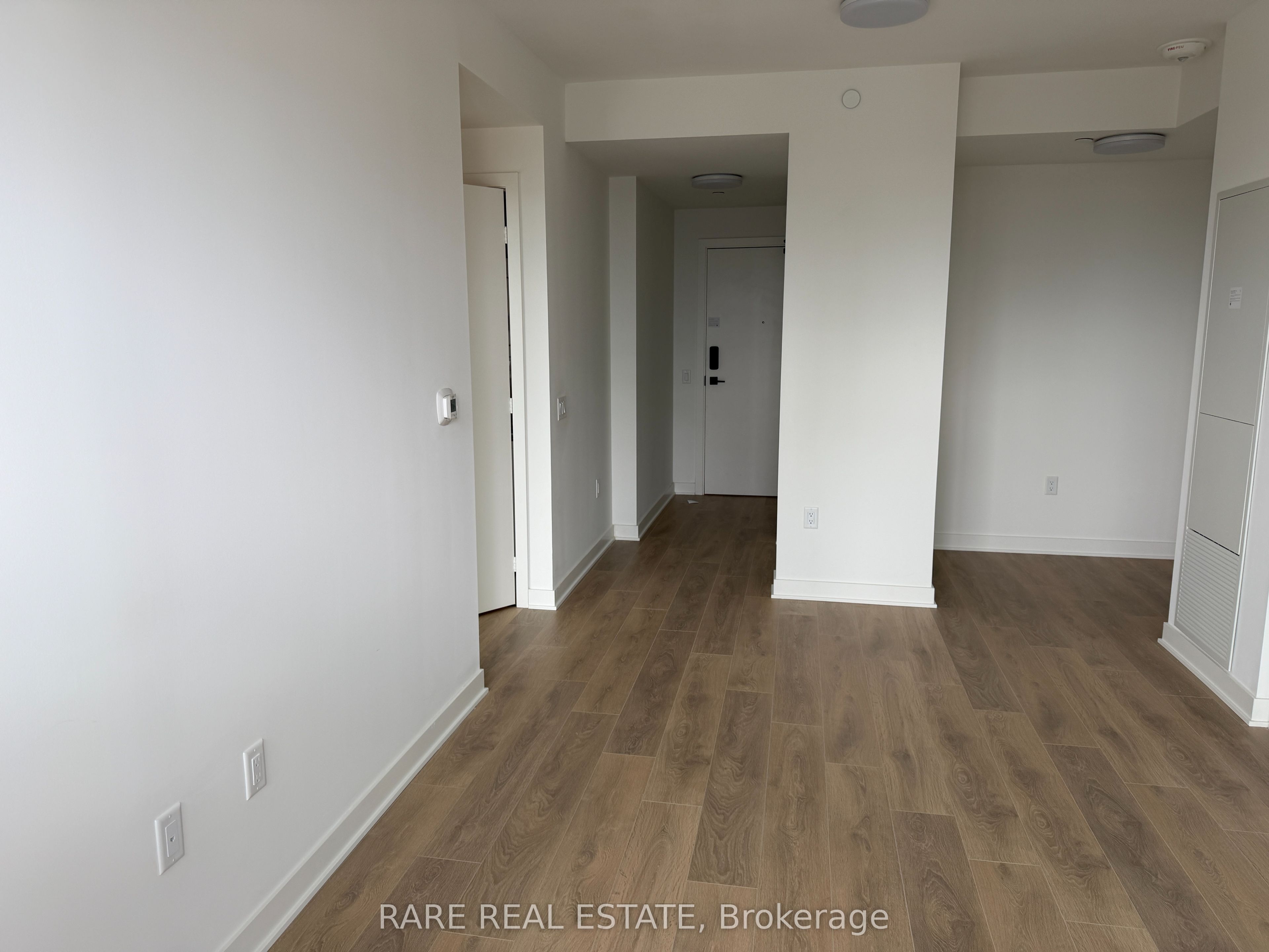 Additional image 4 of 1411-1185 Dupont Street, Toronto, ON, M6H 4H7