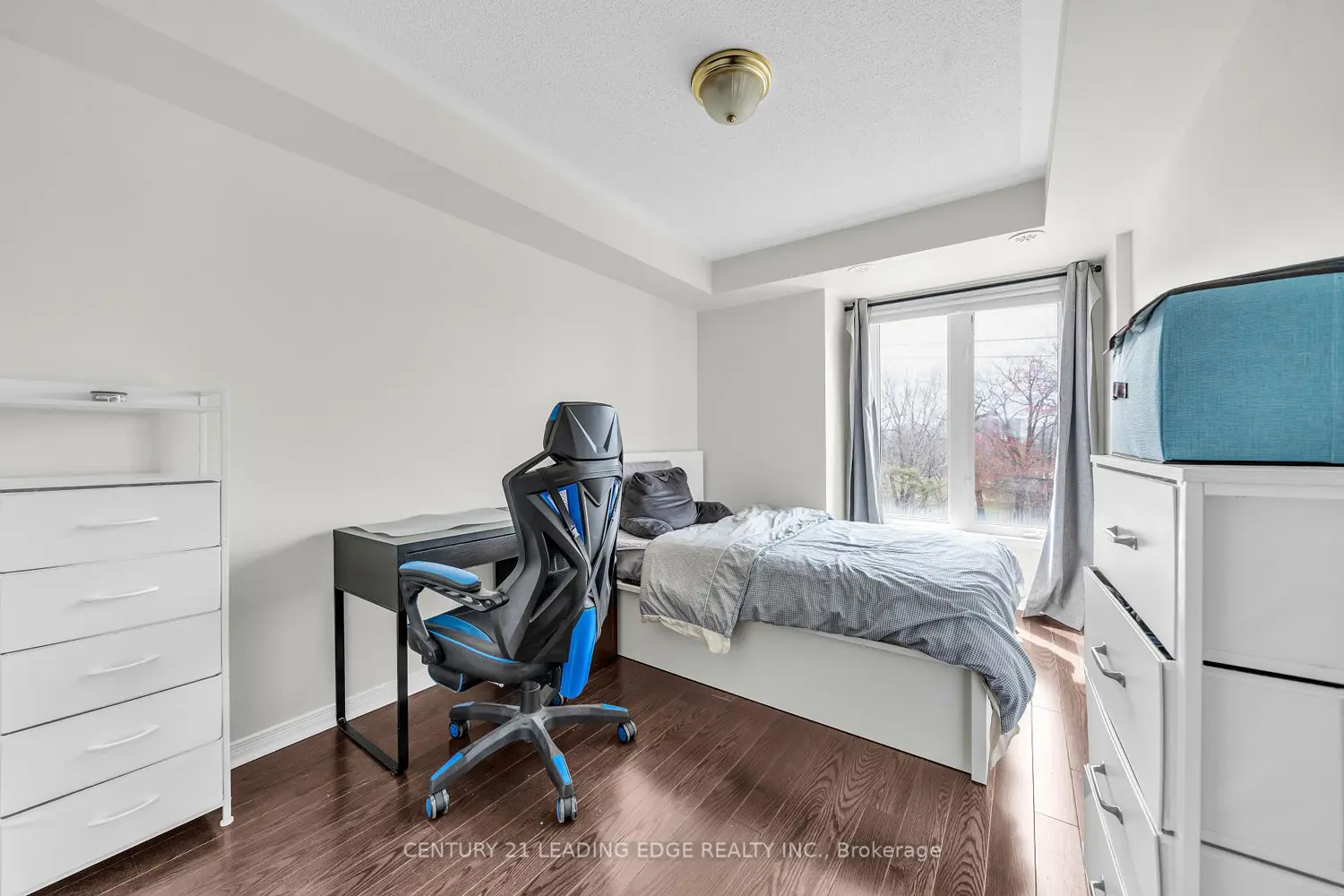 Additional image 6 of 653A Warden Avenue 53