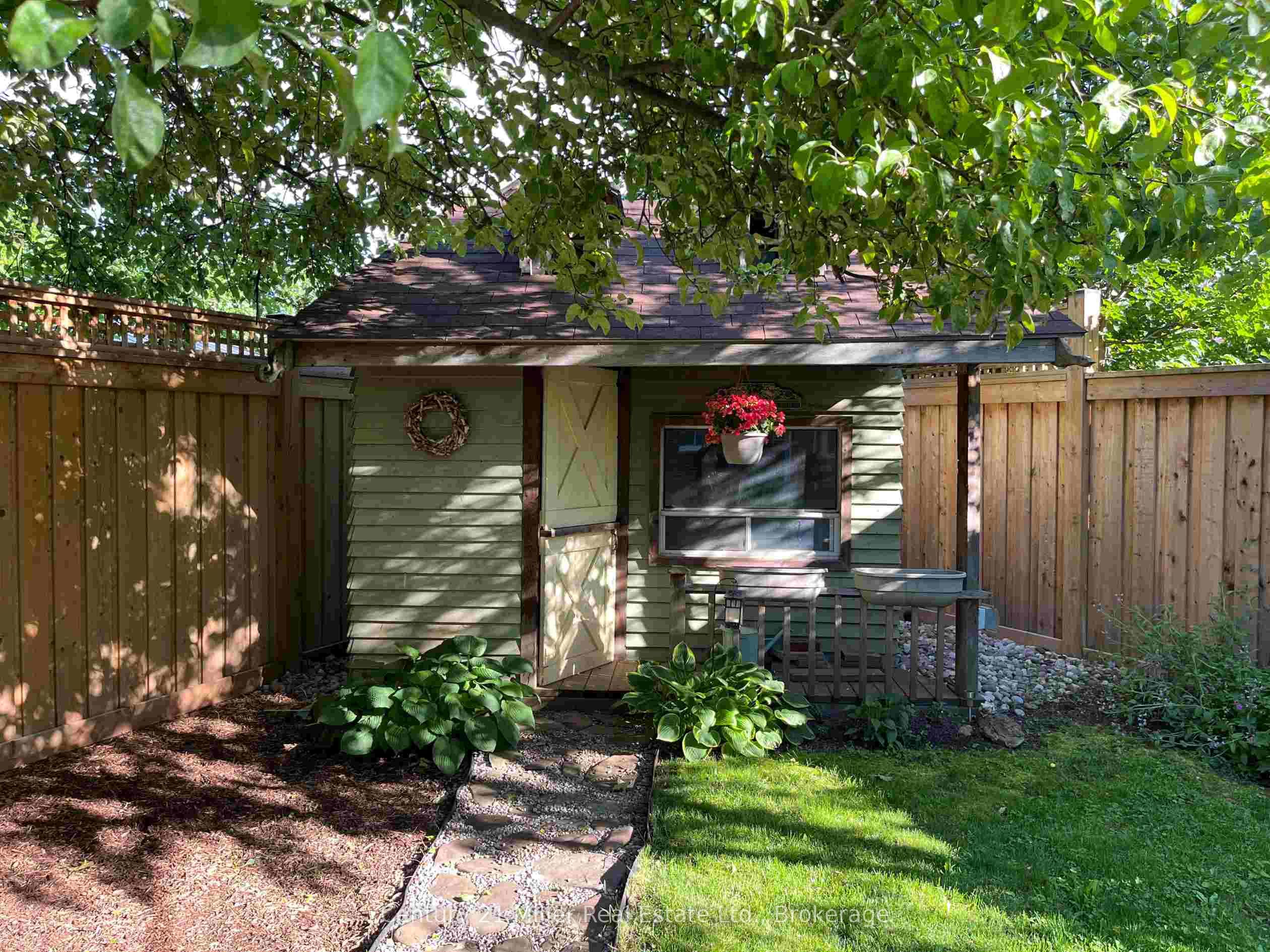 Additional image 3 of 418 Southland Crescent, Oakville, ON, L6L 3N8