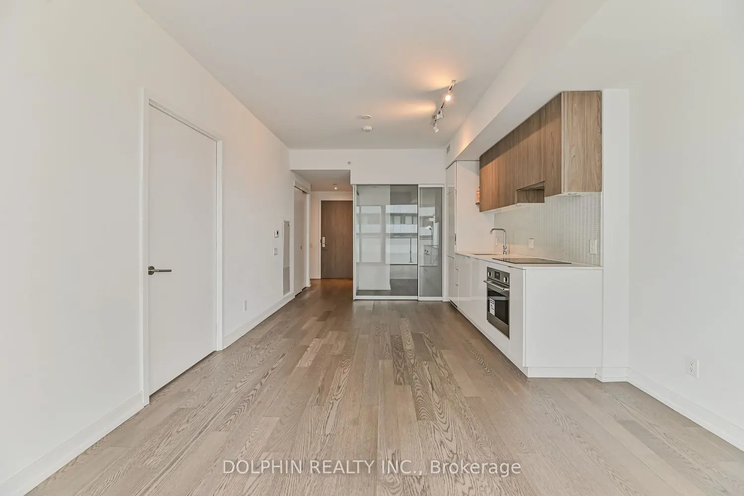 Additional image 2 of 161 Roehampton Avenue 1007