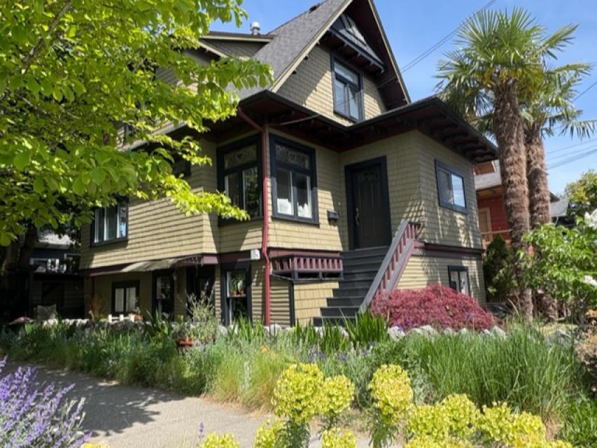 401 King Edward Avenue E, Vancouver, BC, V5V 2C6