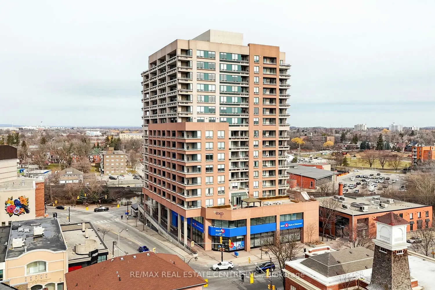 1 Belvedere Court 1202