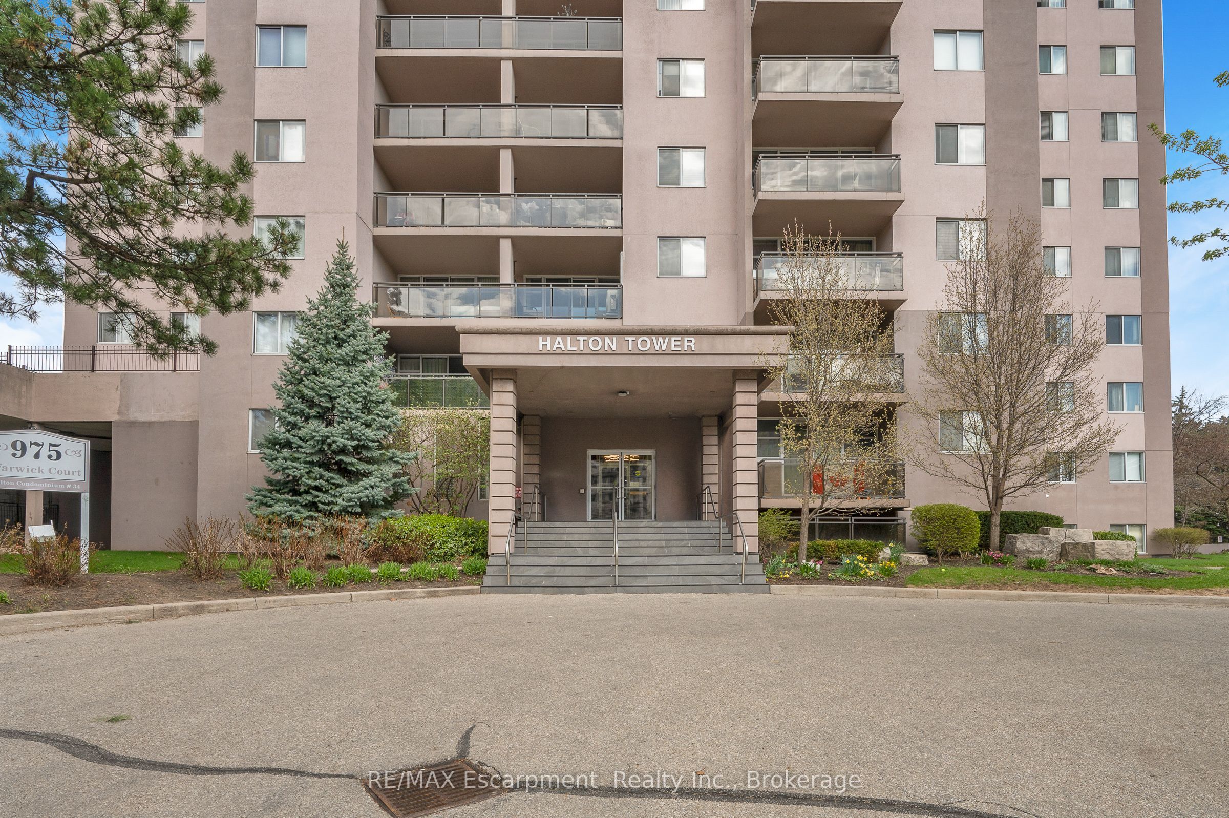 Additional image 3 of 1501-975 Warwick Court, Burlington, ON, L7T 3Z7