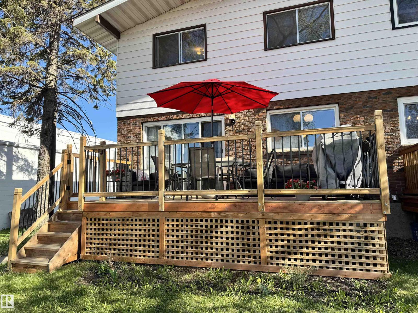 Additional image 2 of 9324 80 Avenue NW, Edmonton, AB, T6C0T9