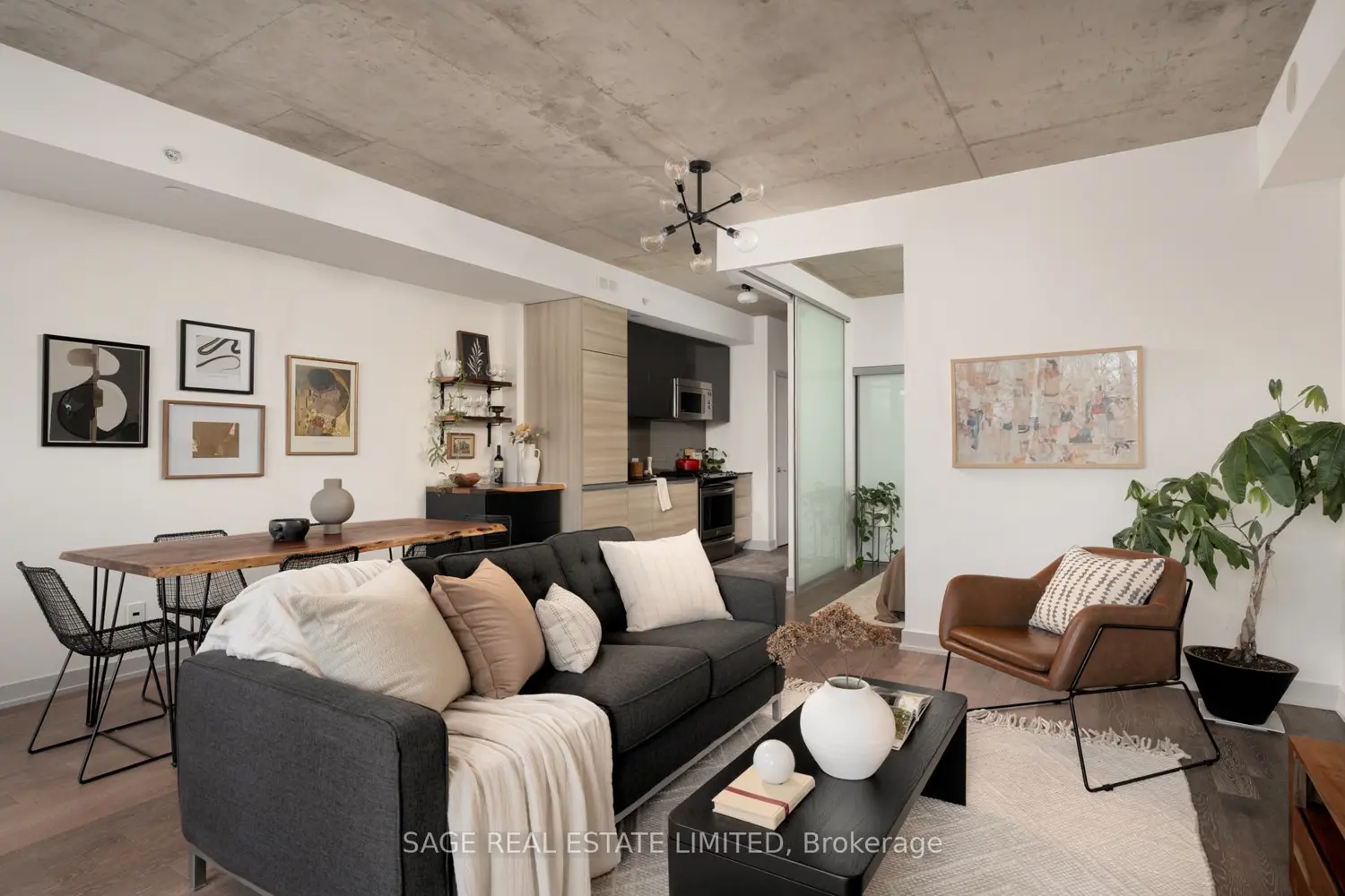 Additional image 9 of 1238 Dundas Street 403