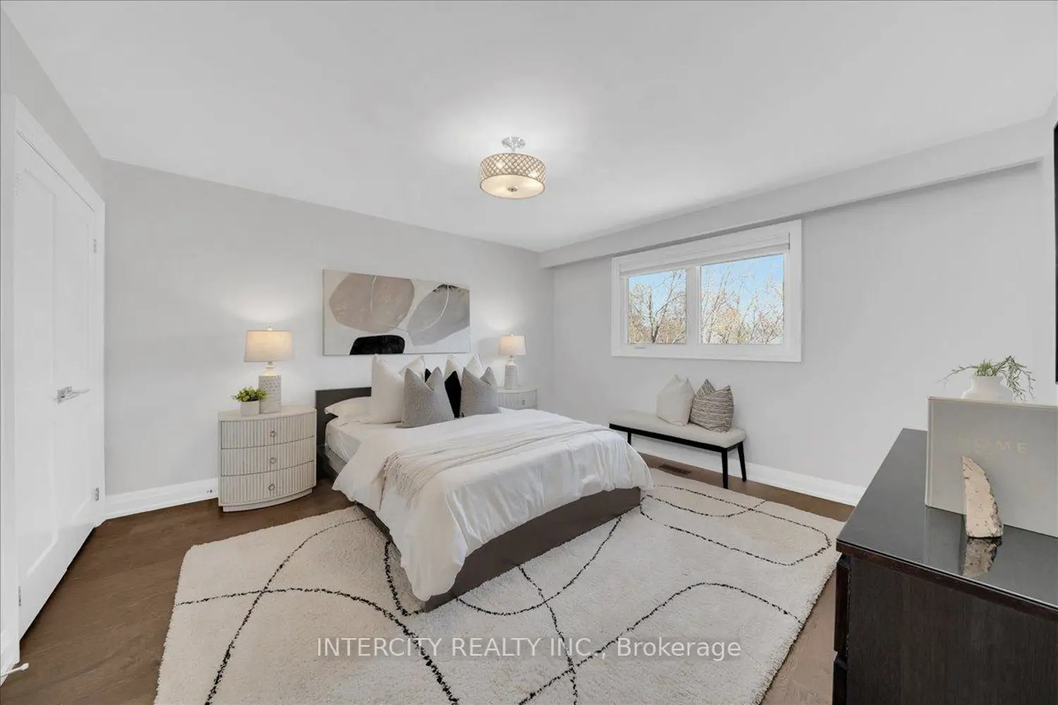 Additional image 8 of 61 Golfwood Heights