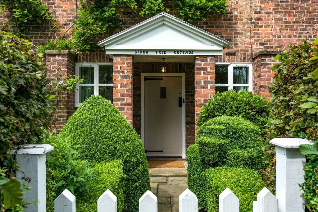 Additional image 4 of 3 bed link detached house to rentAndertons Lane, Henbury, Macclesfield, Cheshire SK10