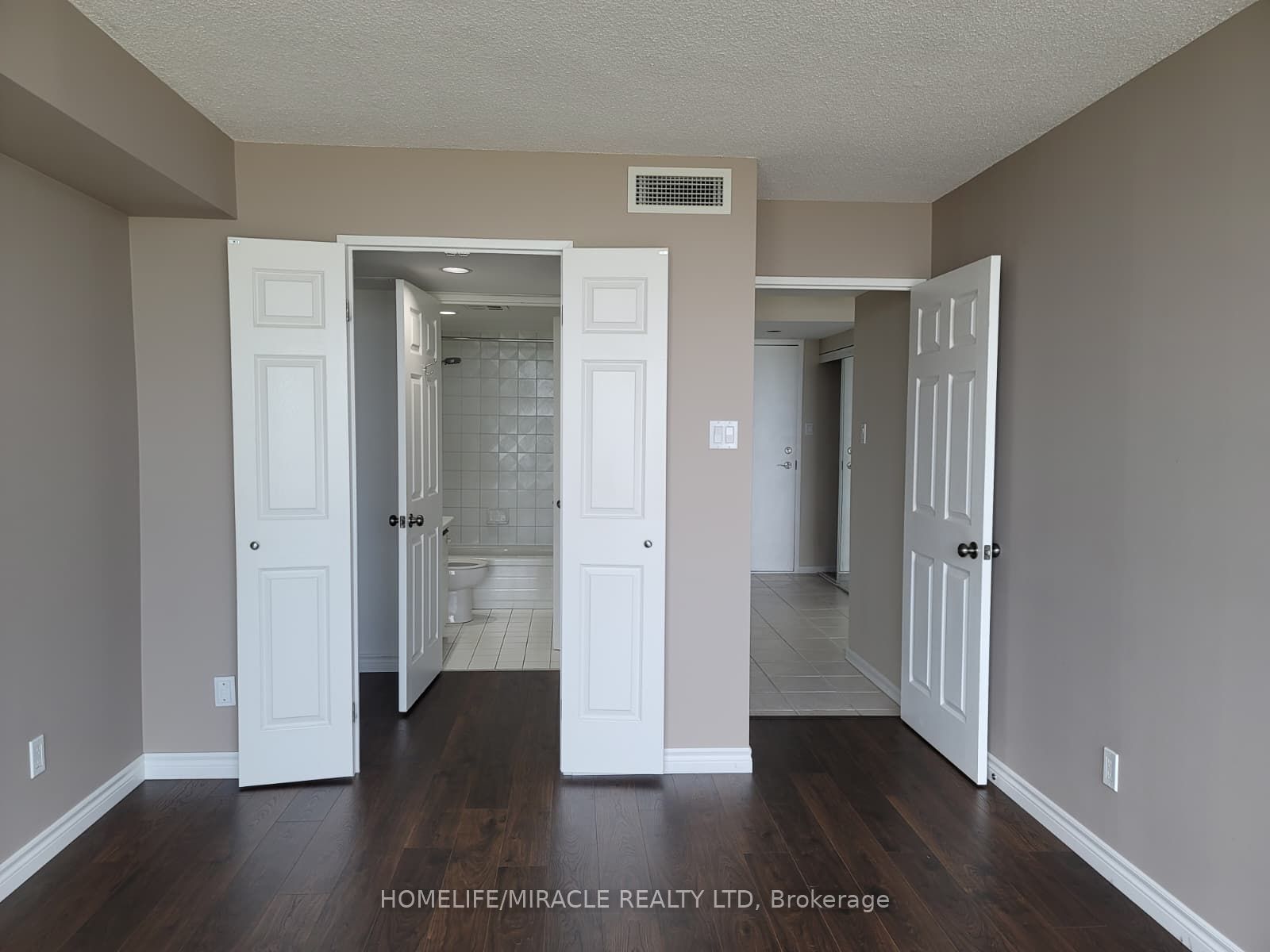 Additional image 3 of 1801-4450 Tucana Court, Mississauga, ON, L5R 3R4