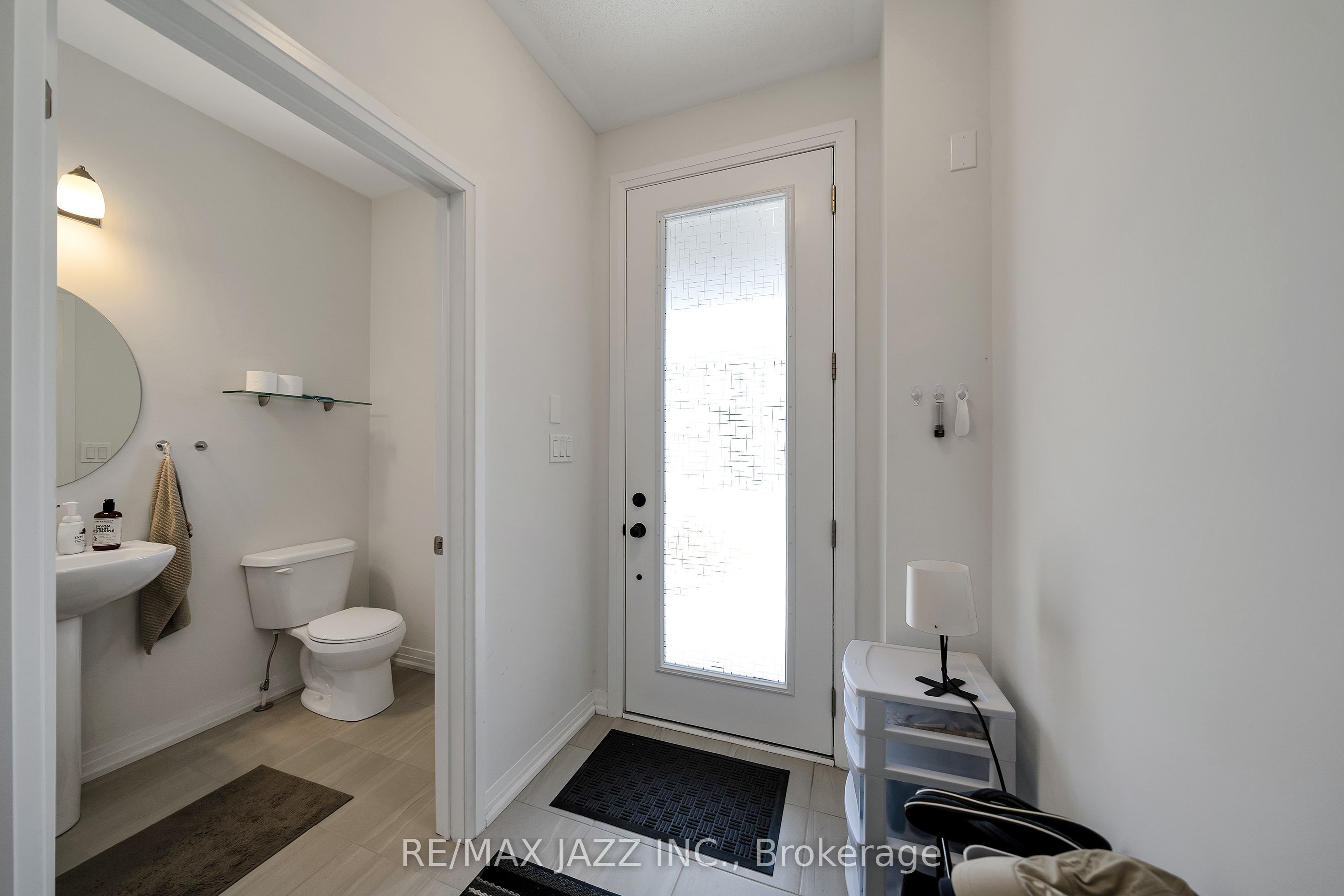 Additional image 5 of 16 Klein Way, Whitby, ON, L1R 0S6