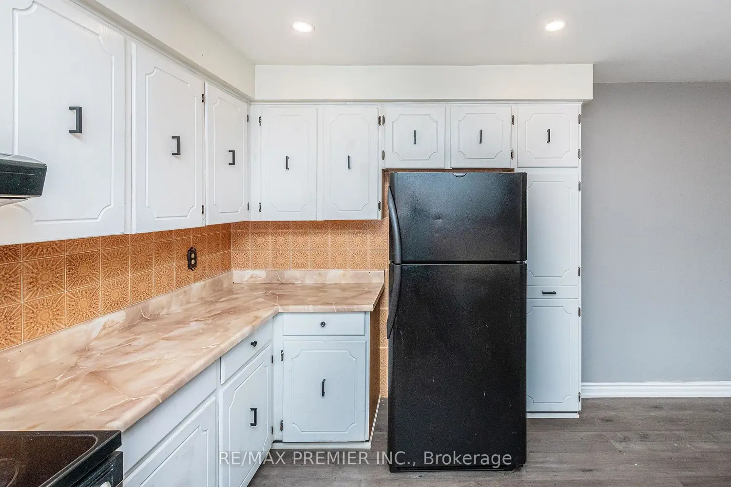 Additional image 7 of 43 Jules Avenue
