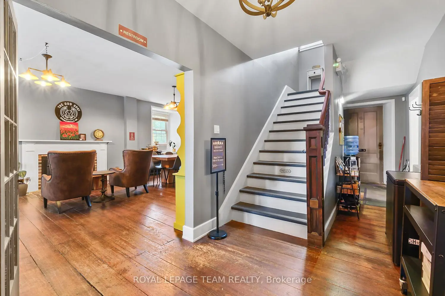 6 Spencer Street photo 2
