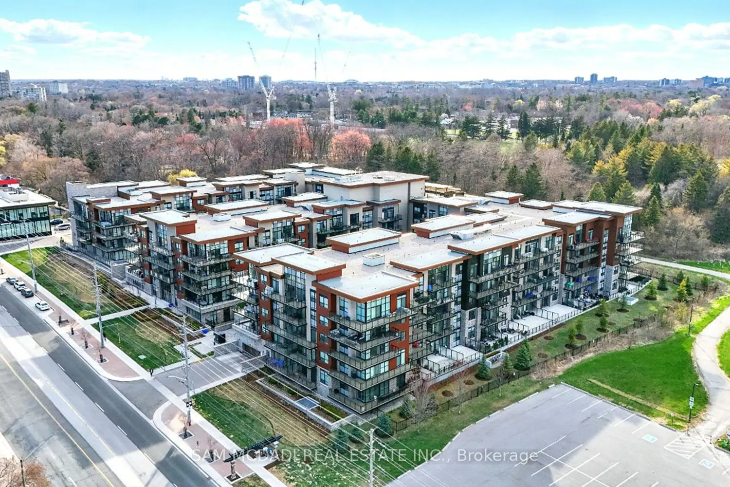 Additional image 17 of 1575 Lakeshore Road 415