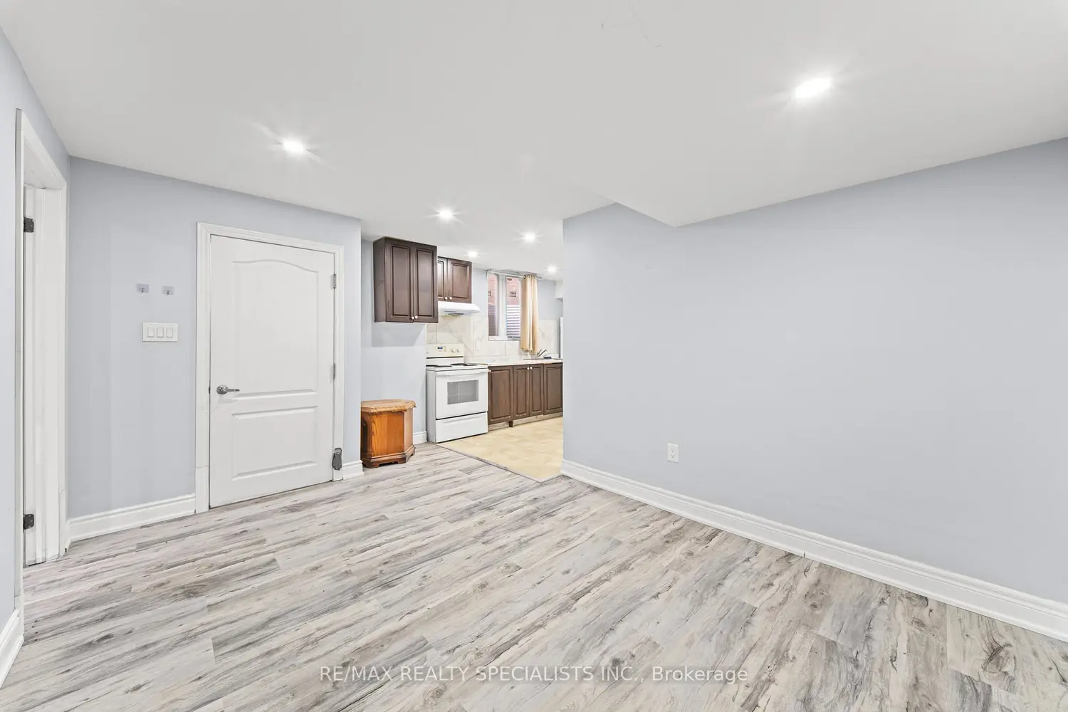 Additional image 13 of 67 Baffin Crescent