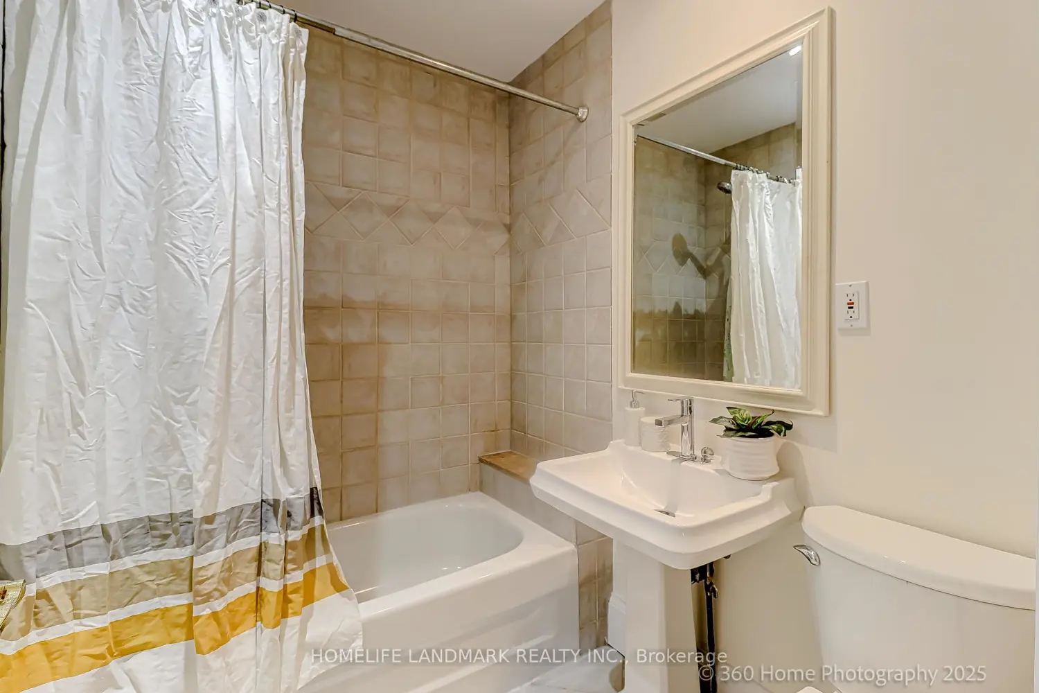 Additional image 12 of 155 Fairlawn Avenue