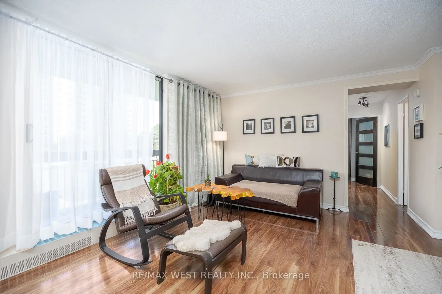 Additional image 3 of 1100 Caven Street 310
