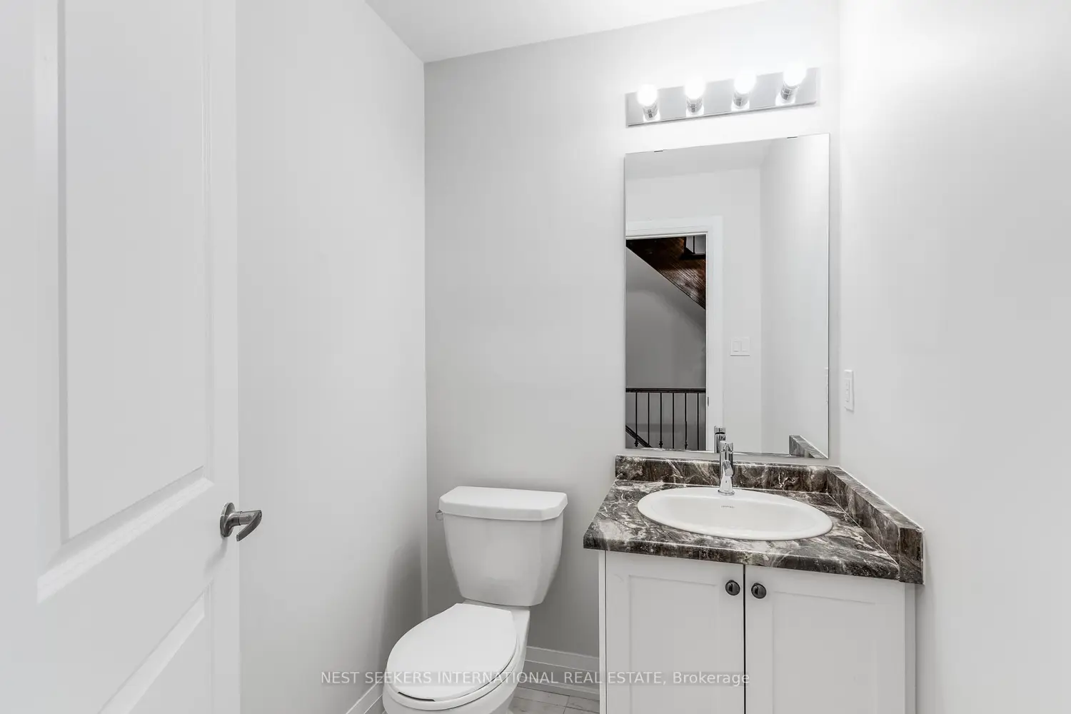 Additional image 4 of 1760A Lawrence Avenue 85