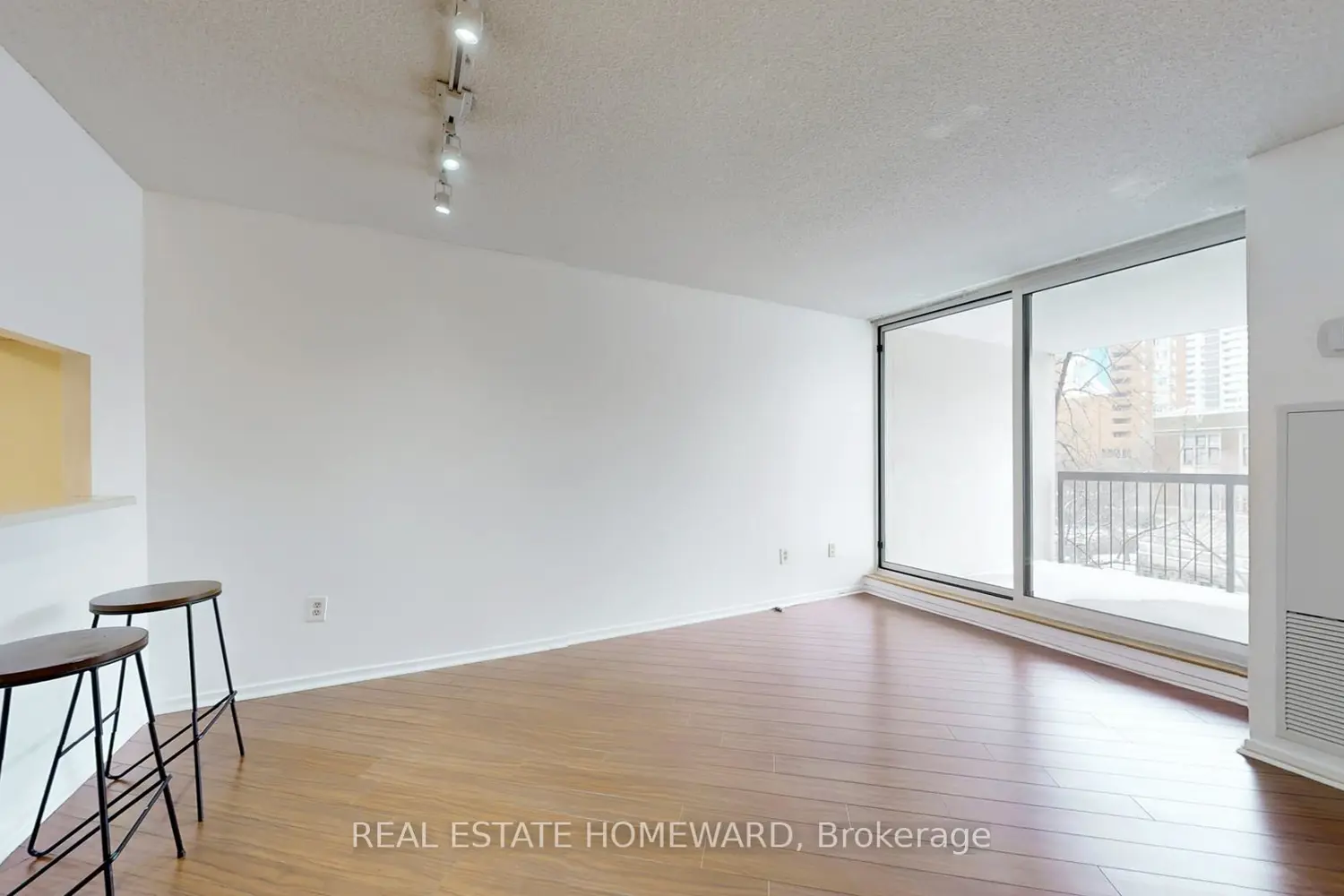 Additional image 4 of 77 Maitland Place 623