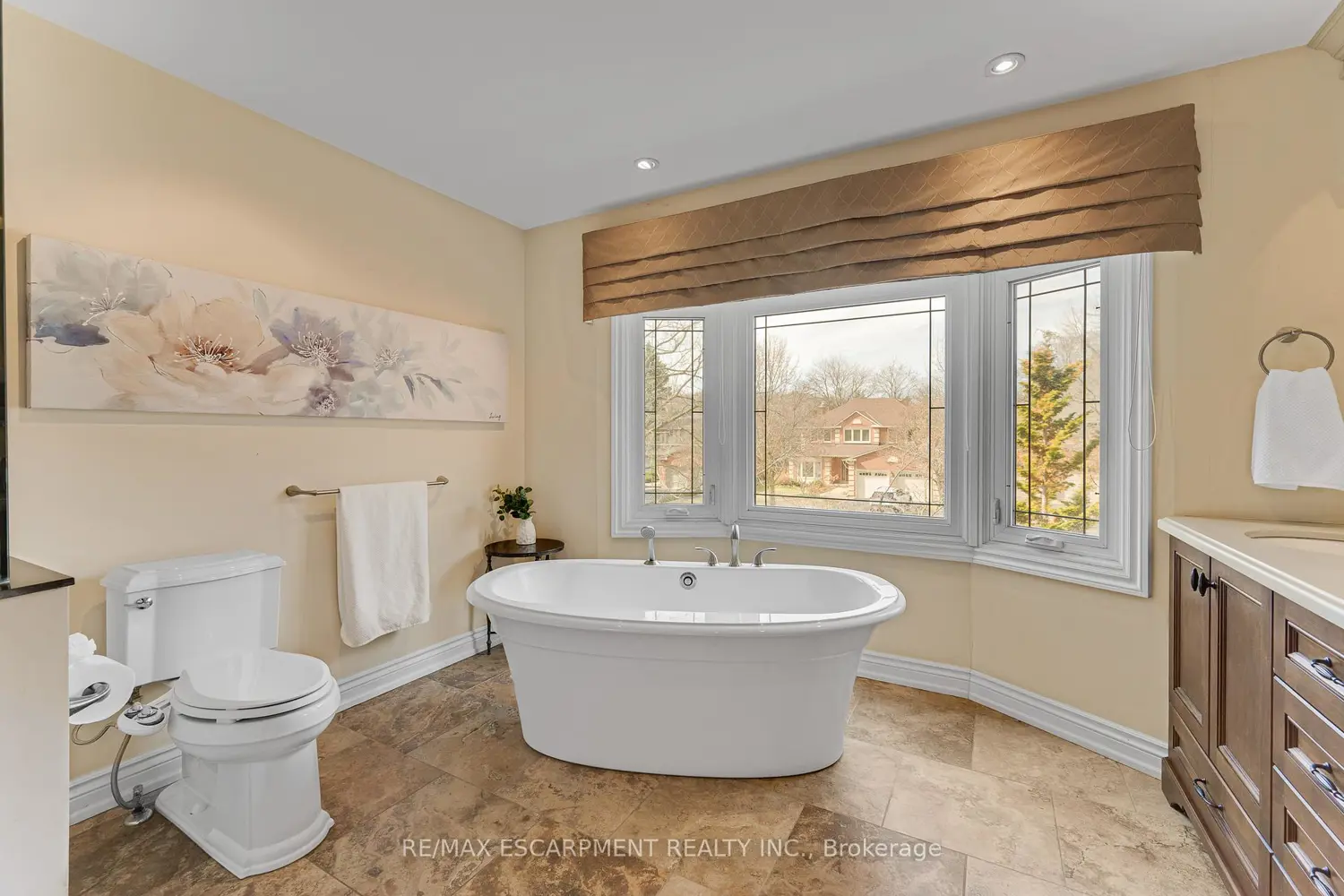 Additional image 10 of 333 Claremont Crescent