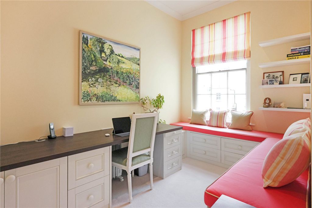 Additional image 16 of 3 bed flat to rentThe Broad Walk, Imperial Square, Cheltenham, Gloucestershire GL50