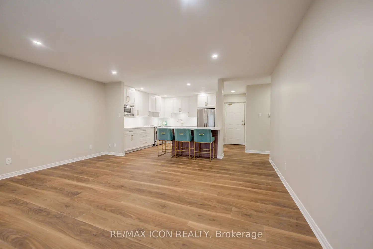 Additional image 4 of 440 Durham Street 5