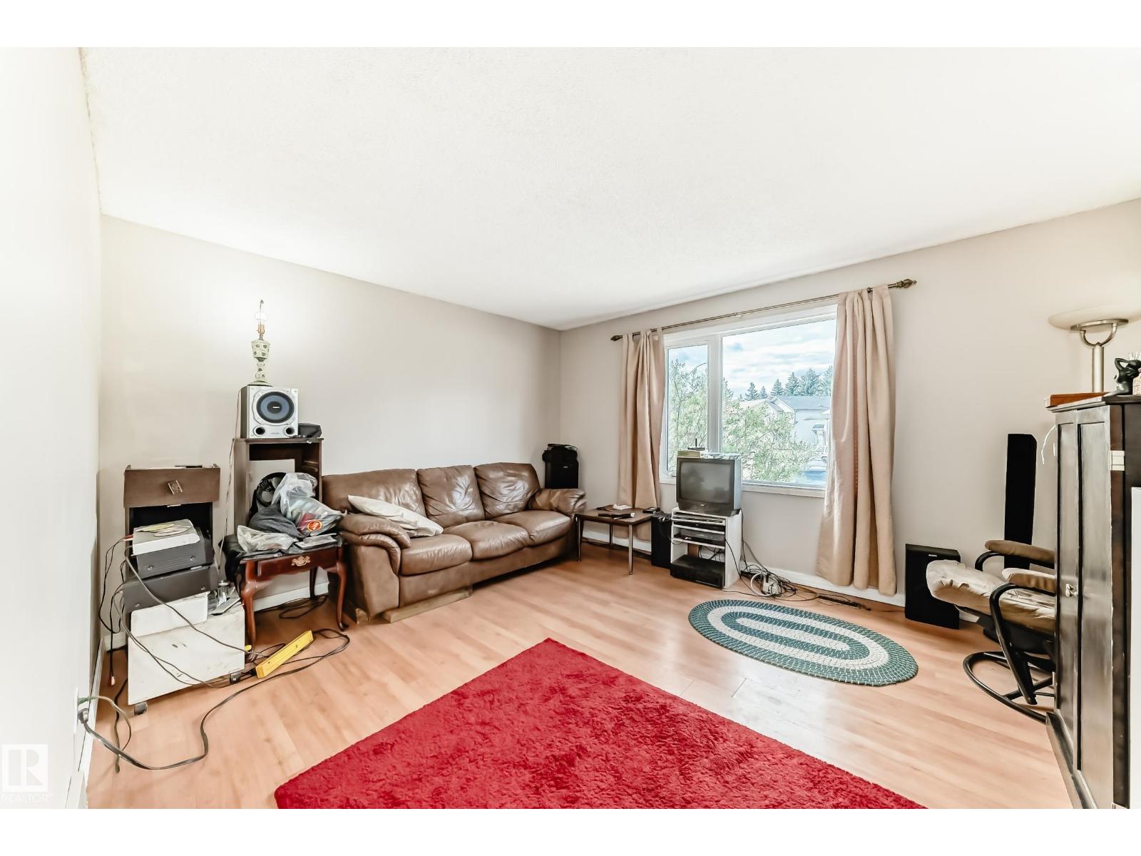 Additional image 4 of 10603 98 Avenue, Morinville, AB, T8R1E4