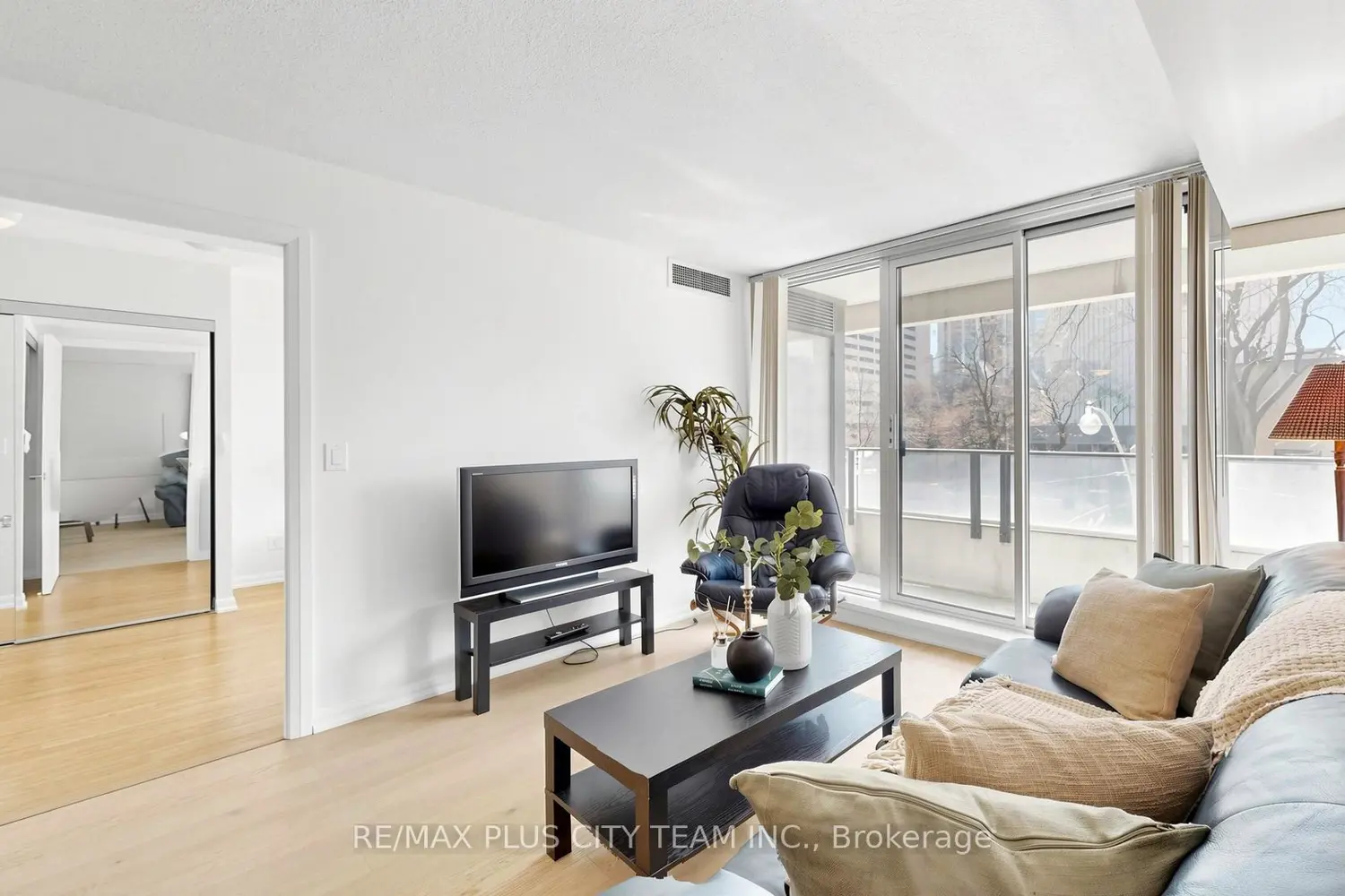 111 Elizabeth Street 308