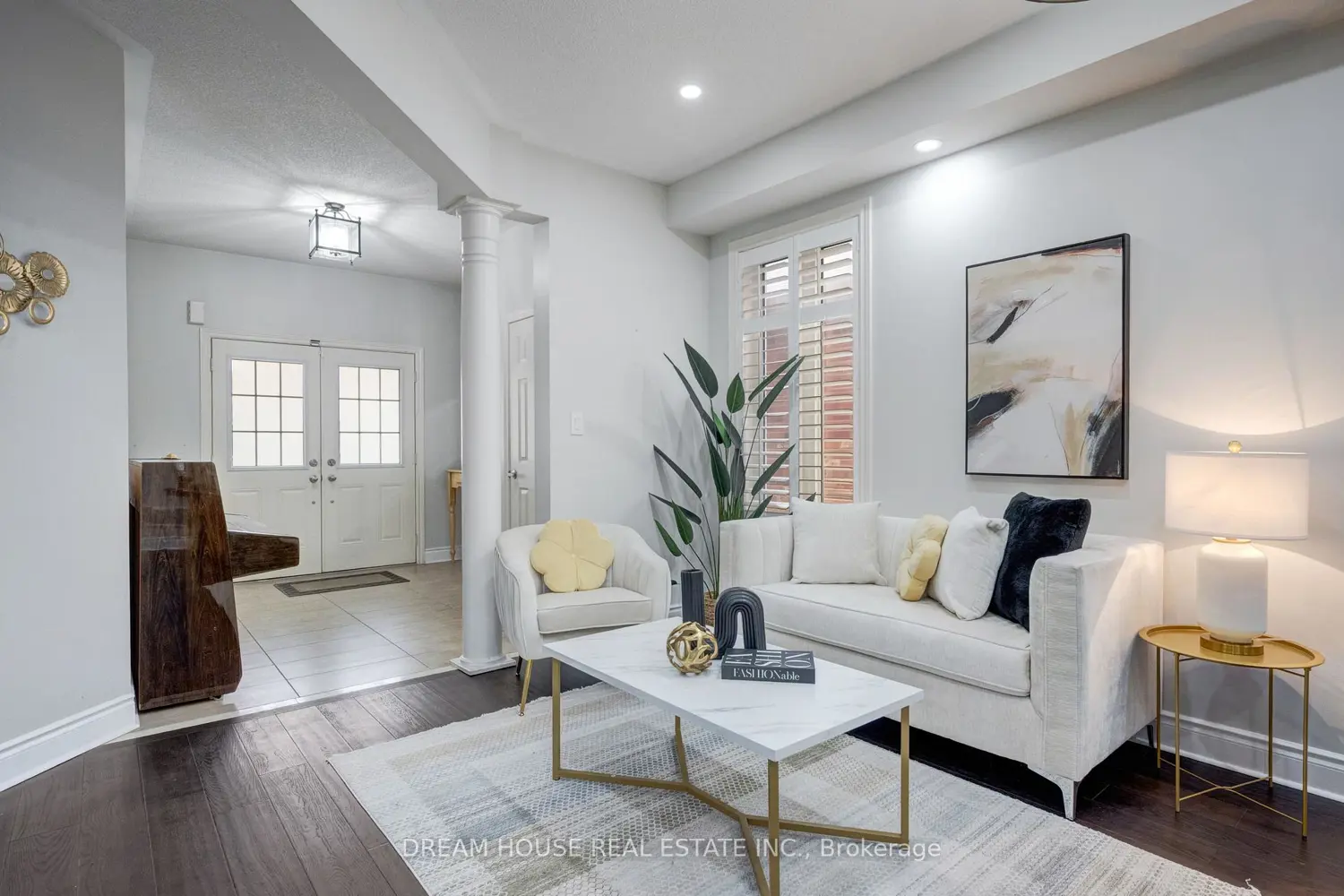 353 Michener Place photo 2