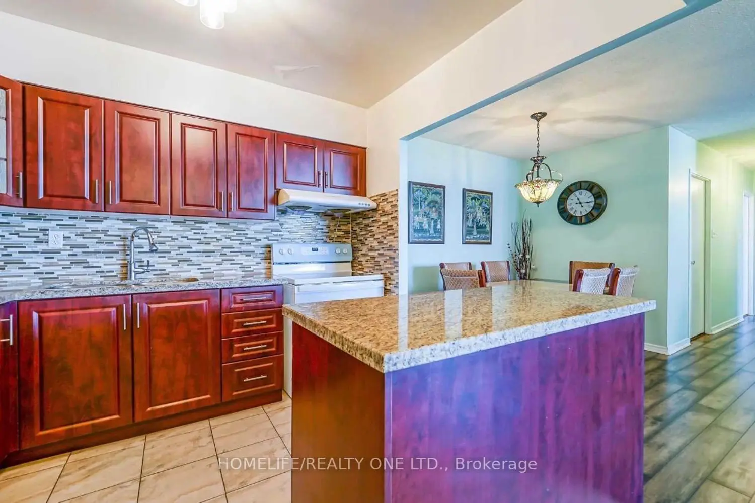 Additional image 7 of 380 Dixon Road 1502