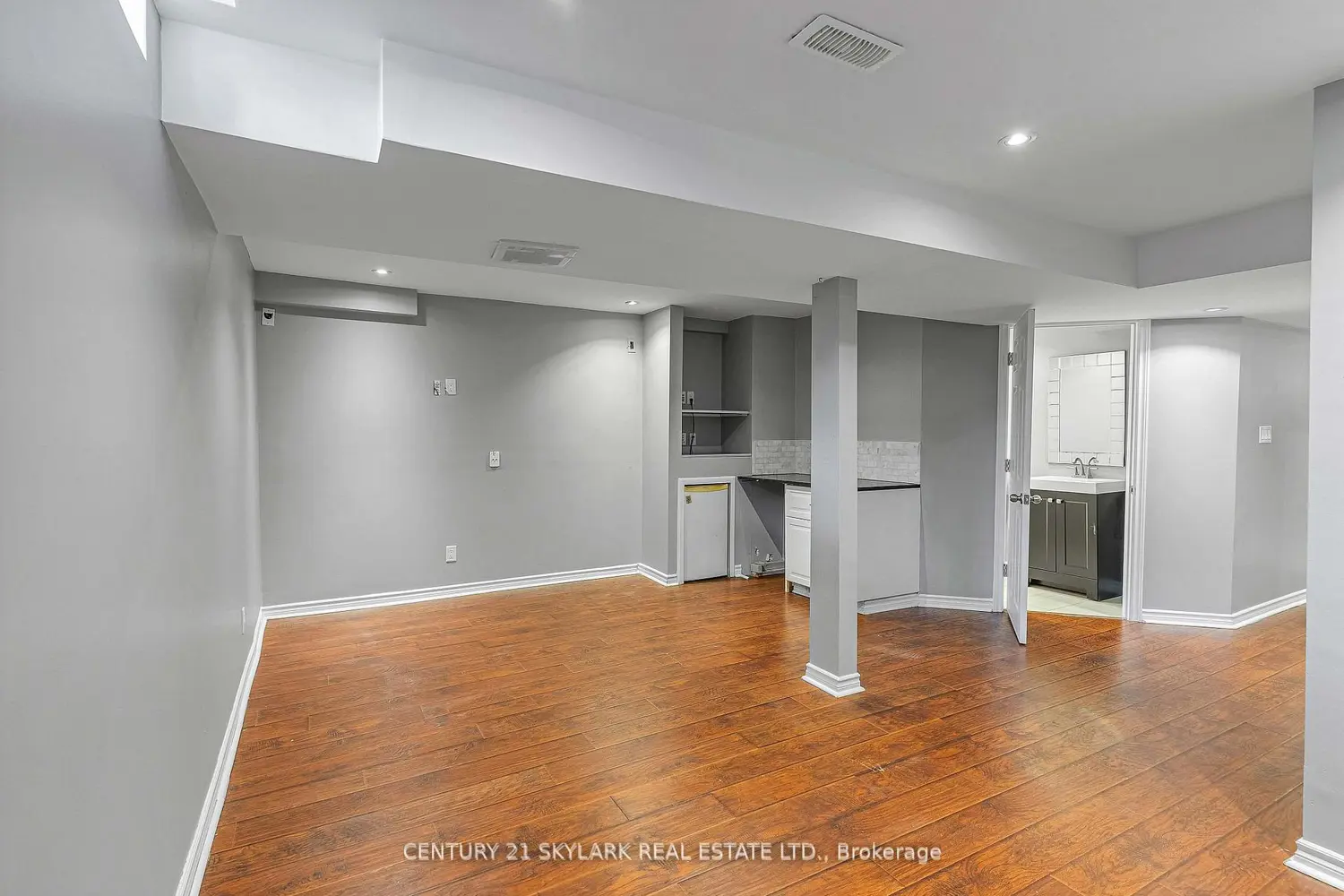 Additional image 17 of 12 Carrington Place