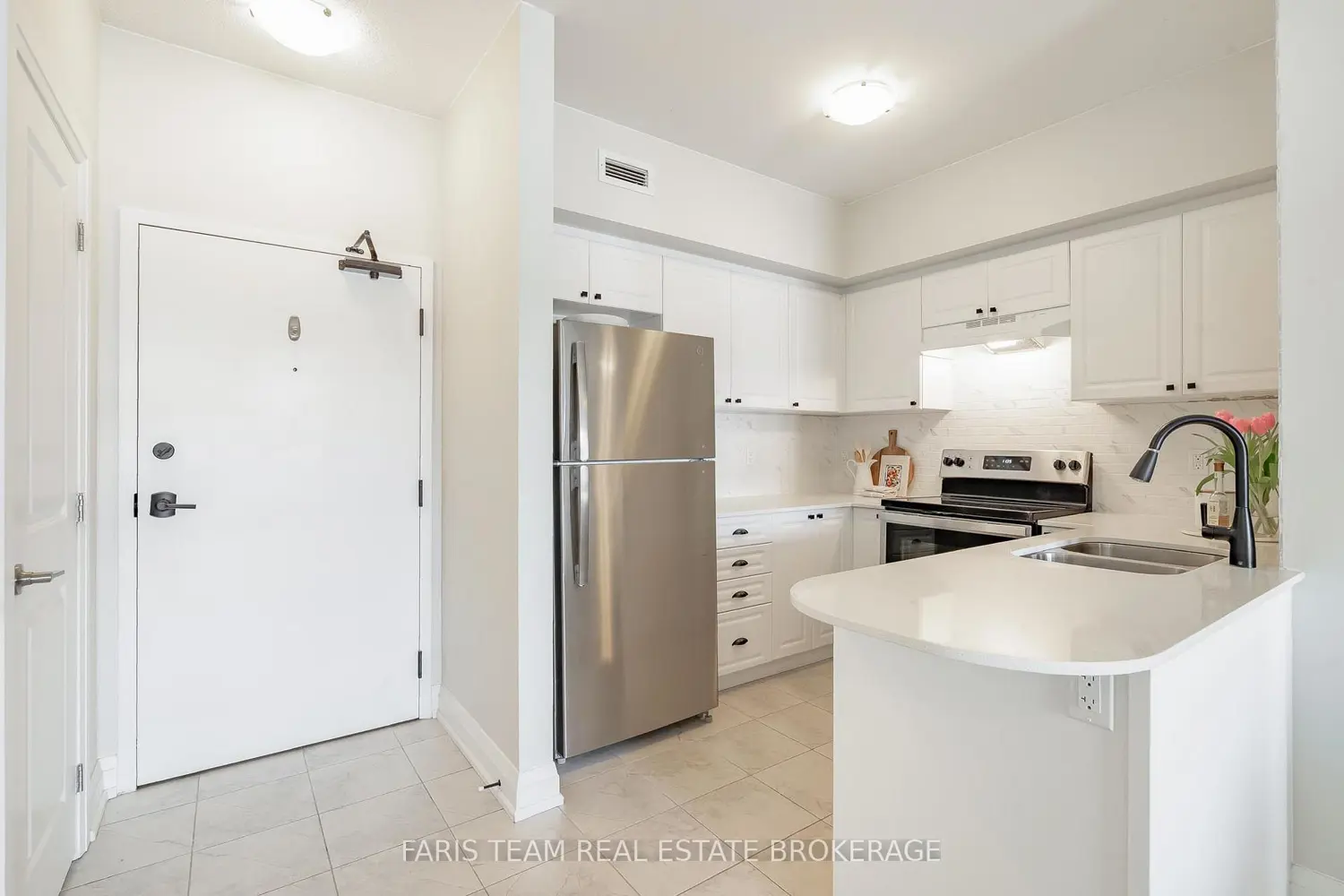Additional image 6 of 54 Koda Street 207