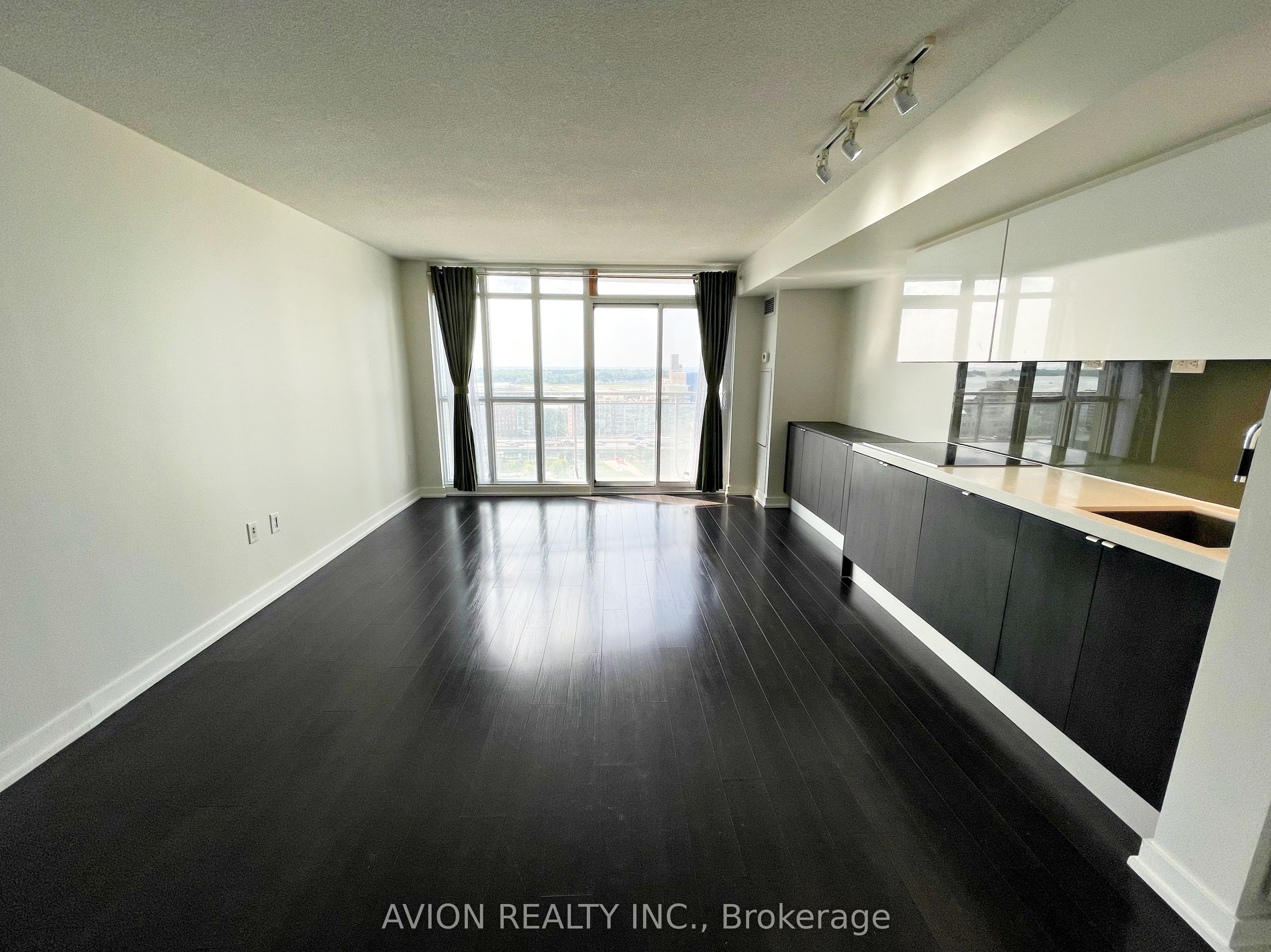 Additional image 6 of 1807-21 Iceboat Terrace, Toronto, ON, M5V 4A9