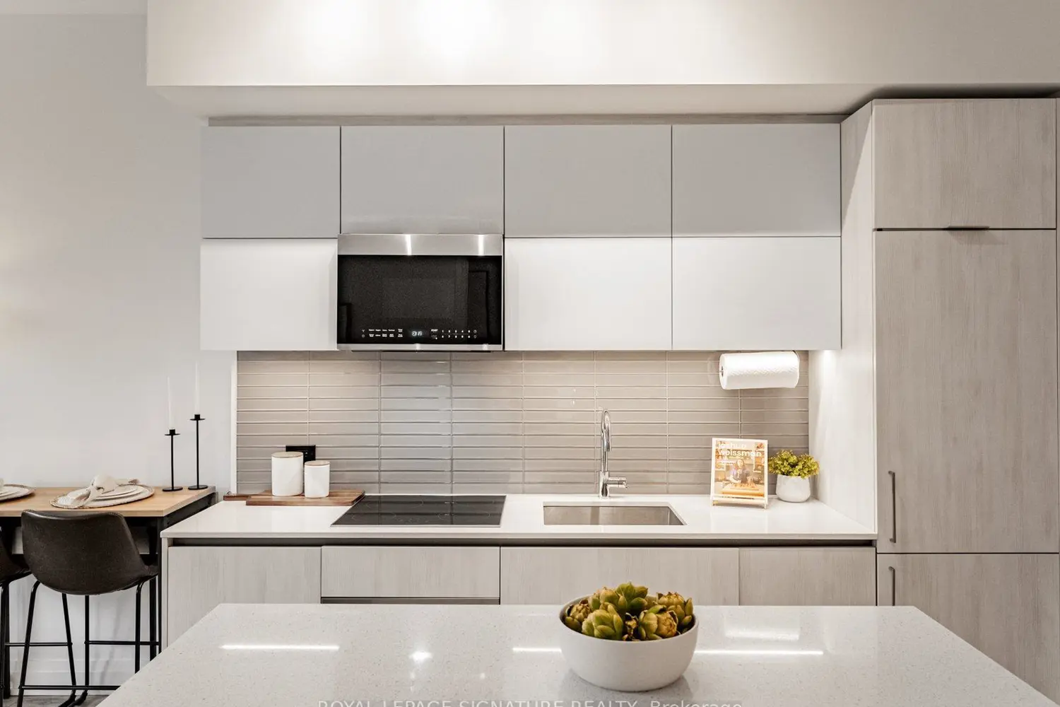 21 Park Street 102