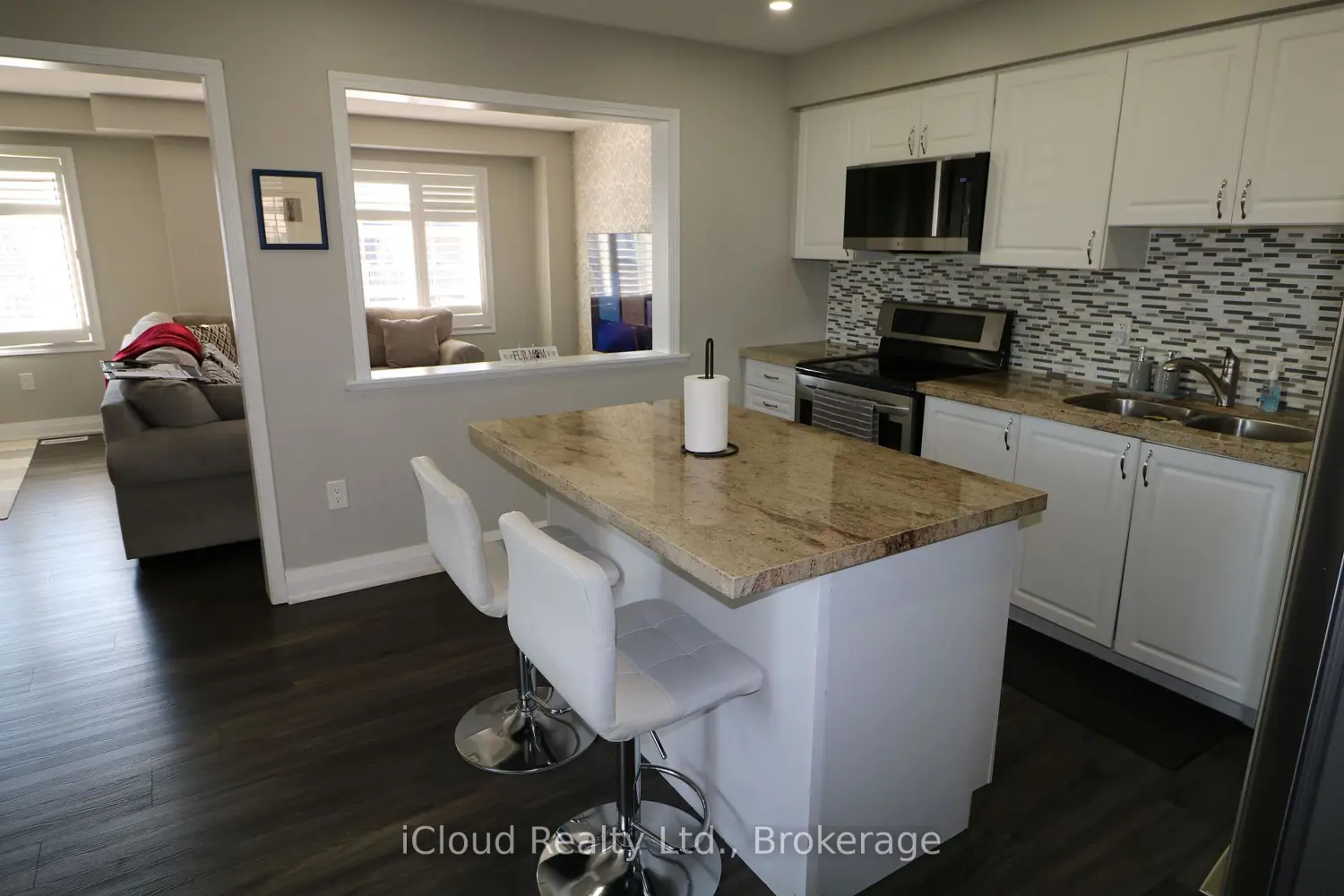 Additional image 15 of 1355 Coleman Crescent