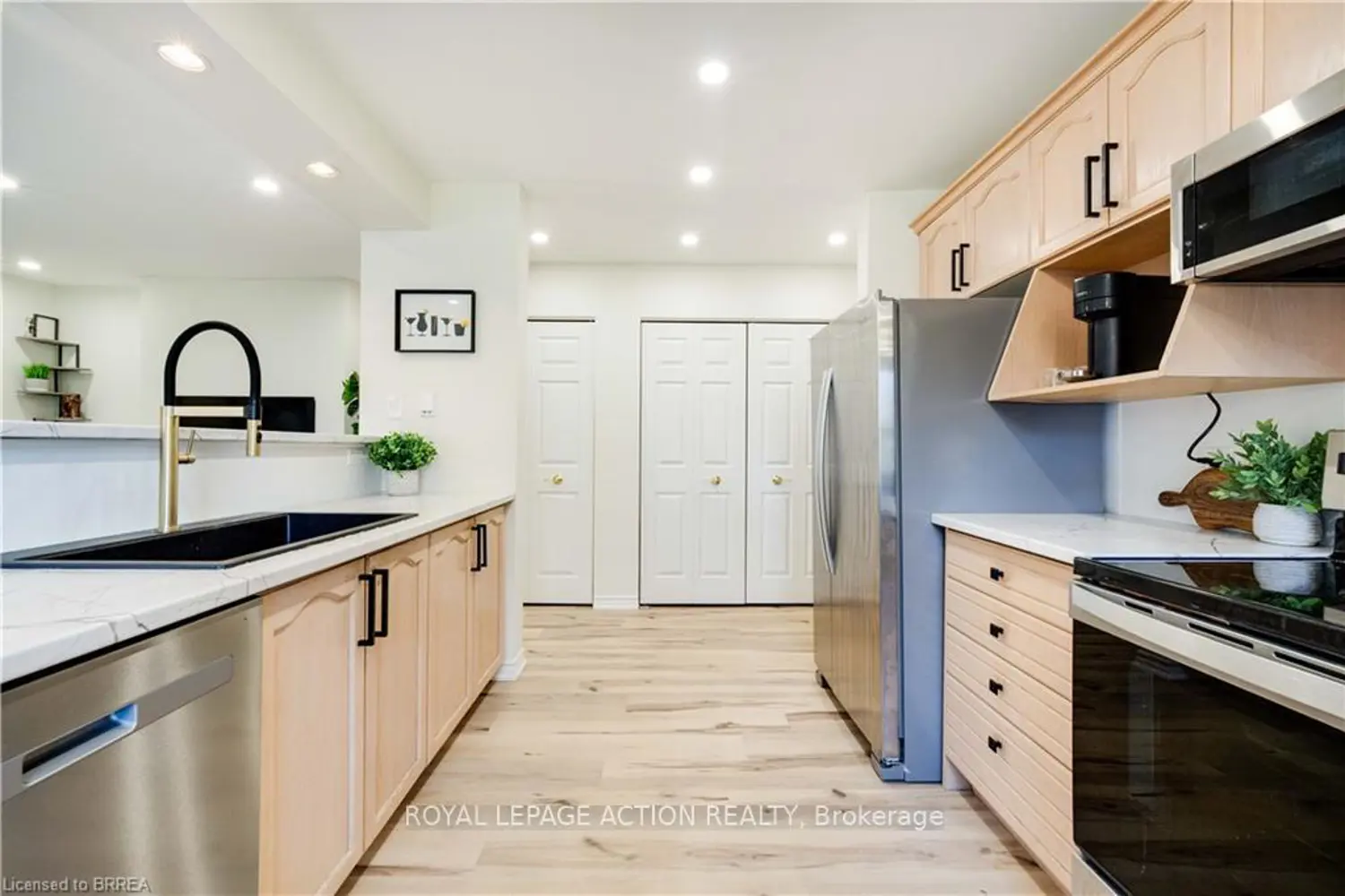 Additional image 4 of 608 Grey Street 4