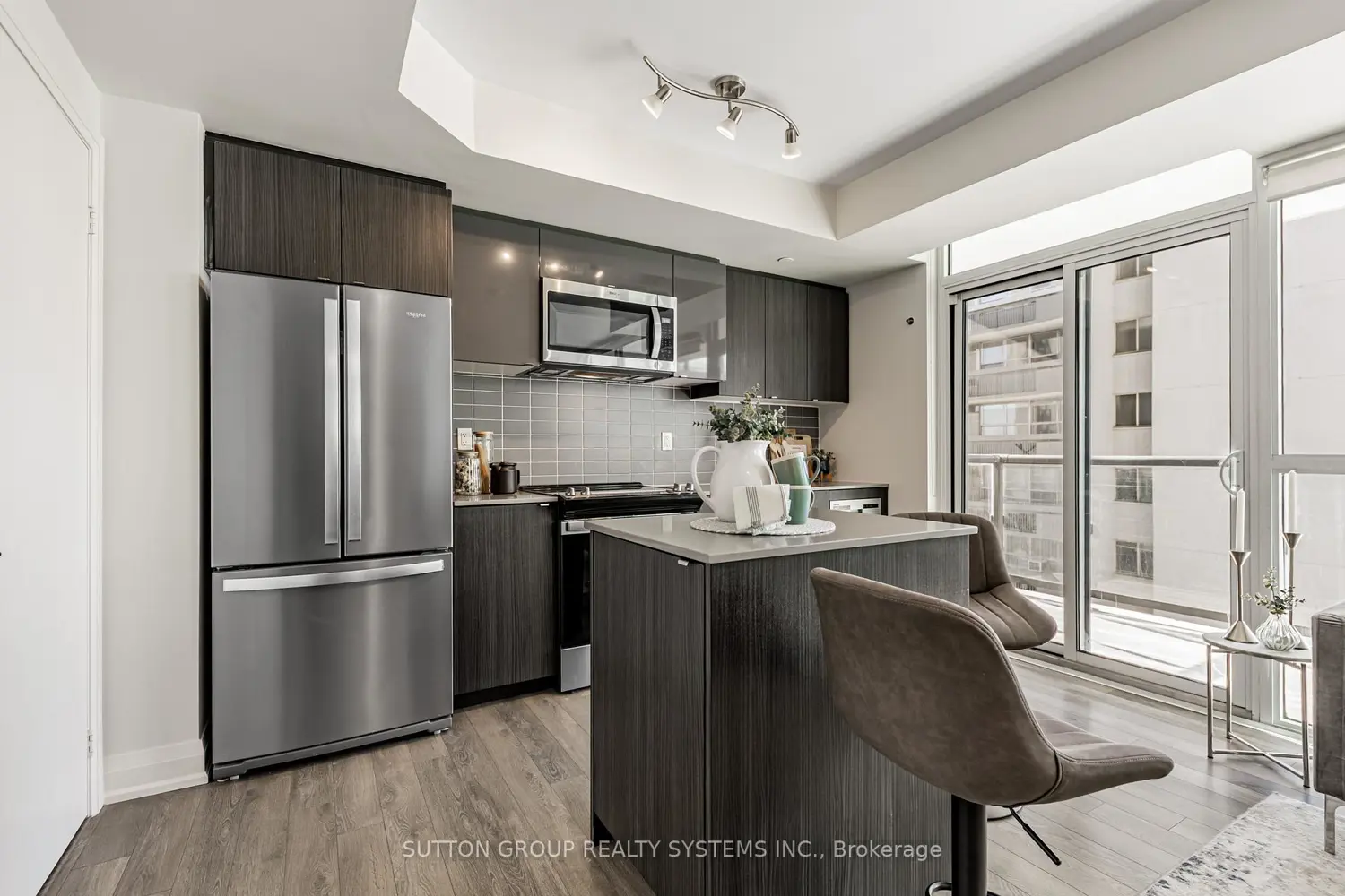 Additional image 11 of 1461 Lawrence Avenue 611