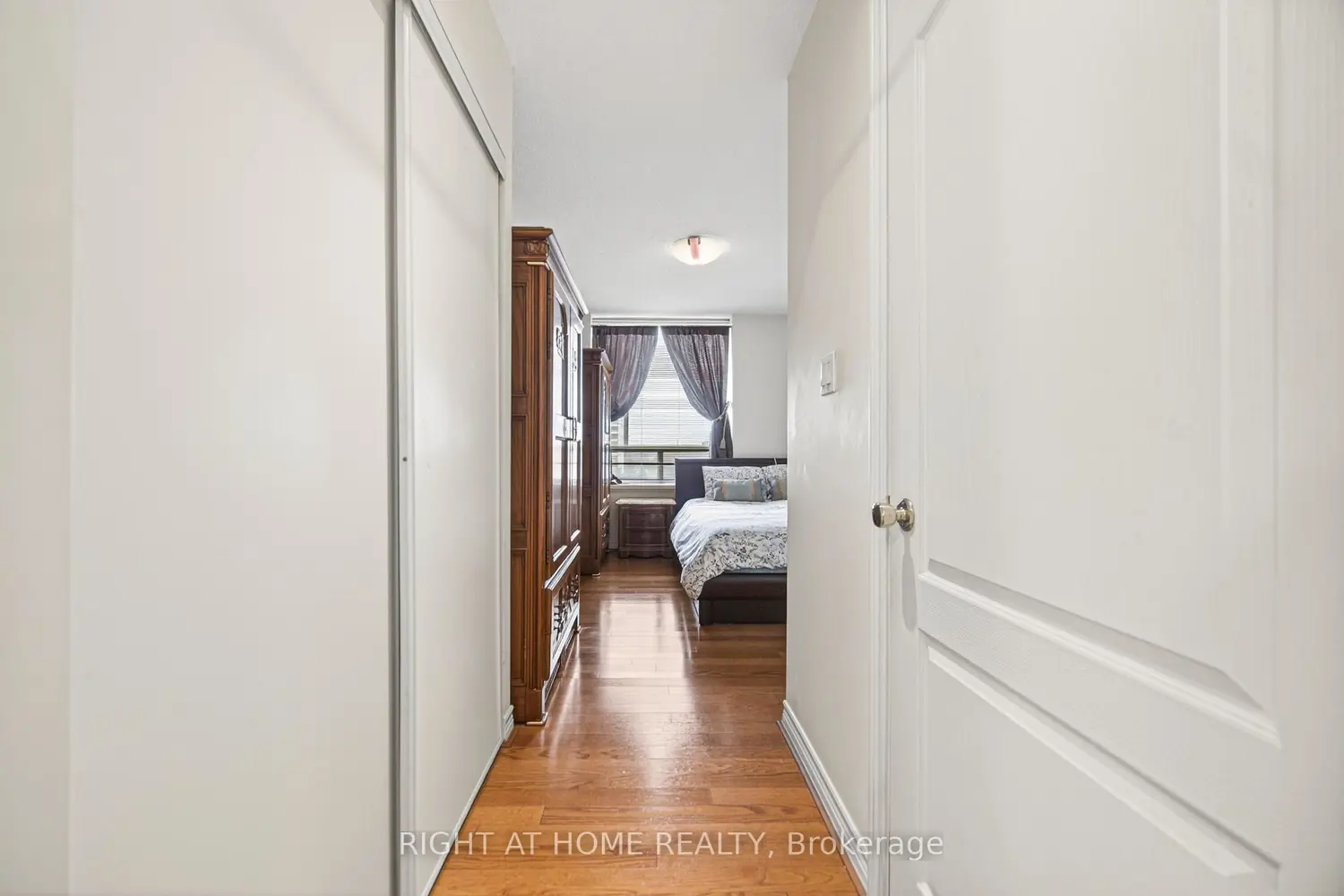 Additional image 12 of 88 Grandview Way 905