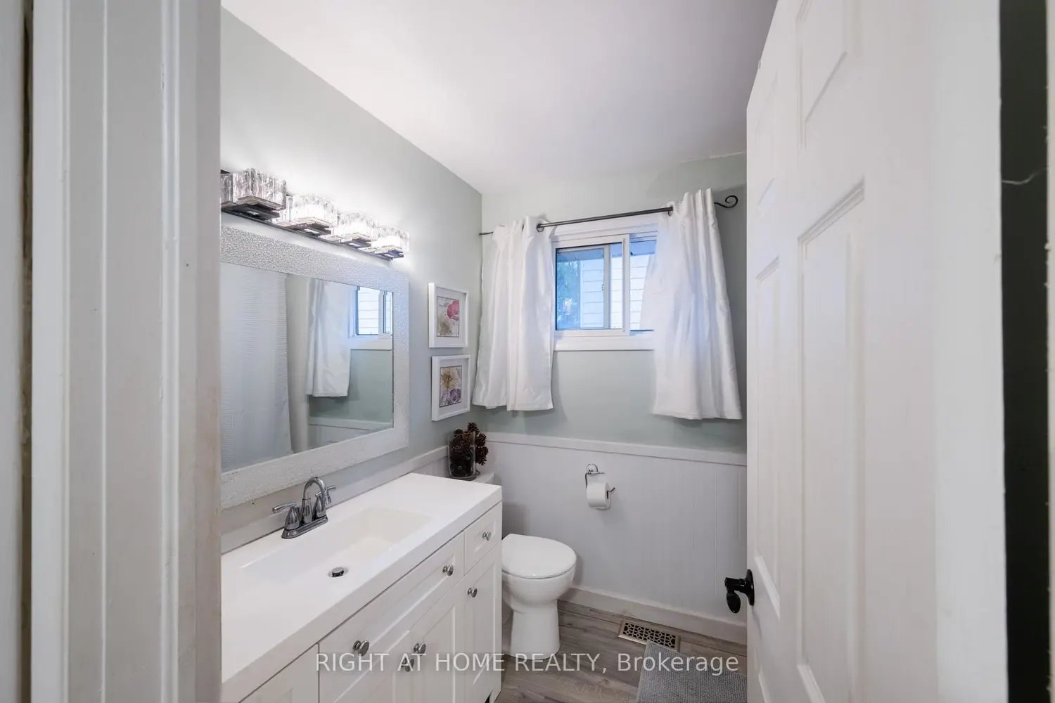 Additional image 8 of 323 Lindan Avenue