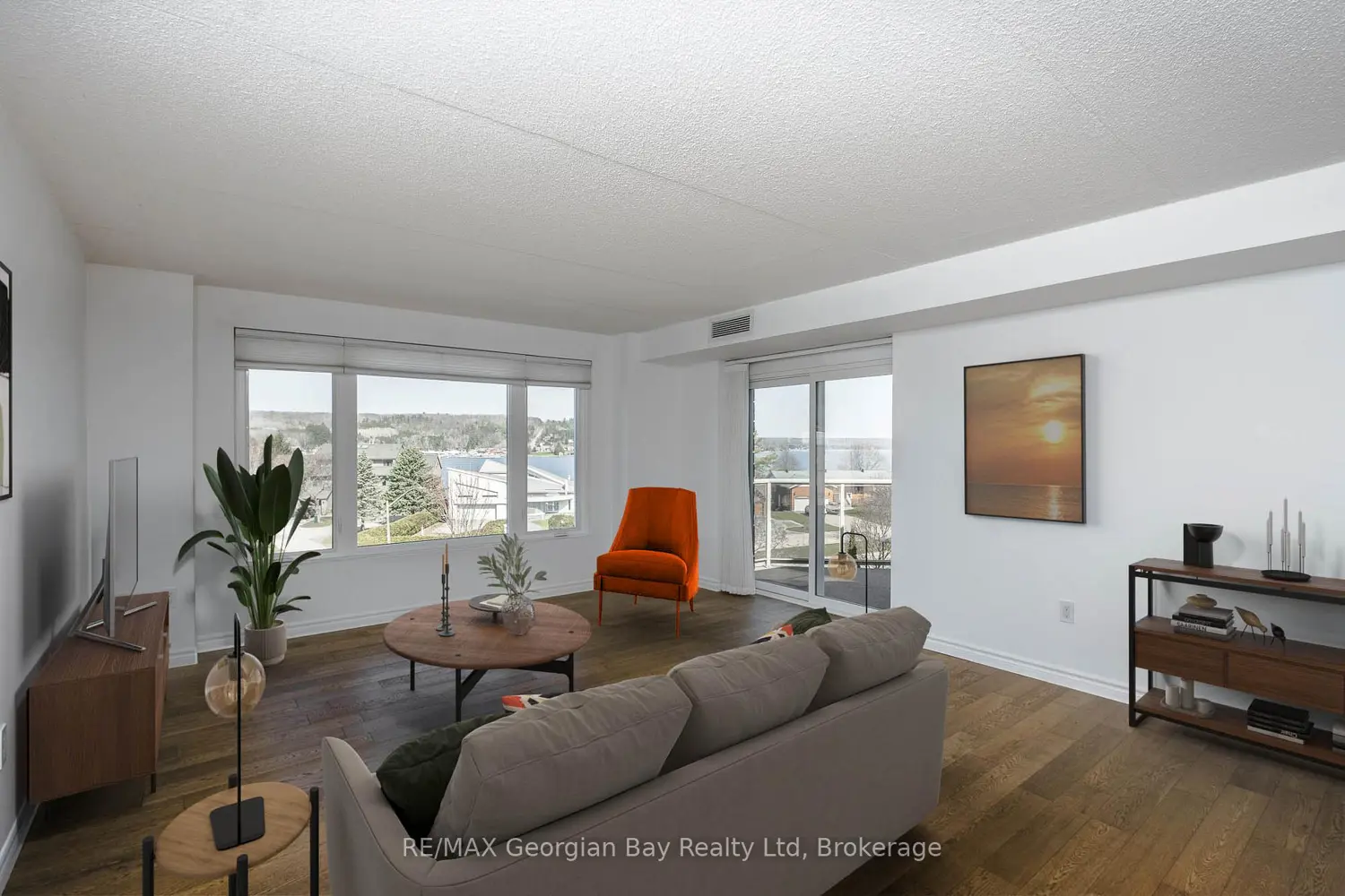 Additional image 4 of 11 Beck Boulevard 404