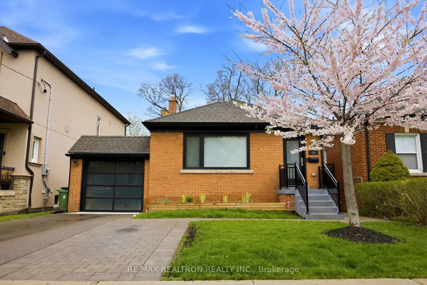 52 Burncrest Drive