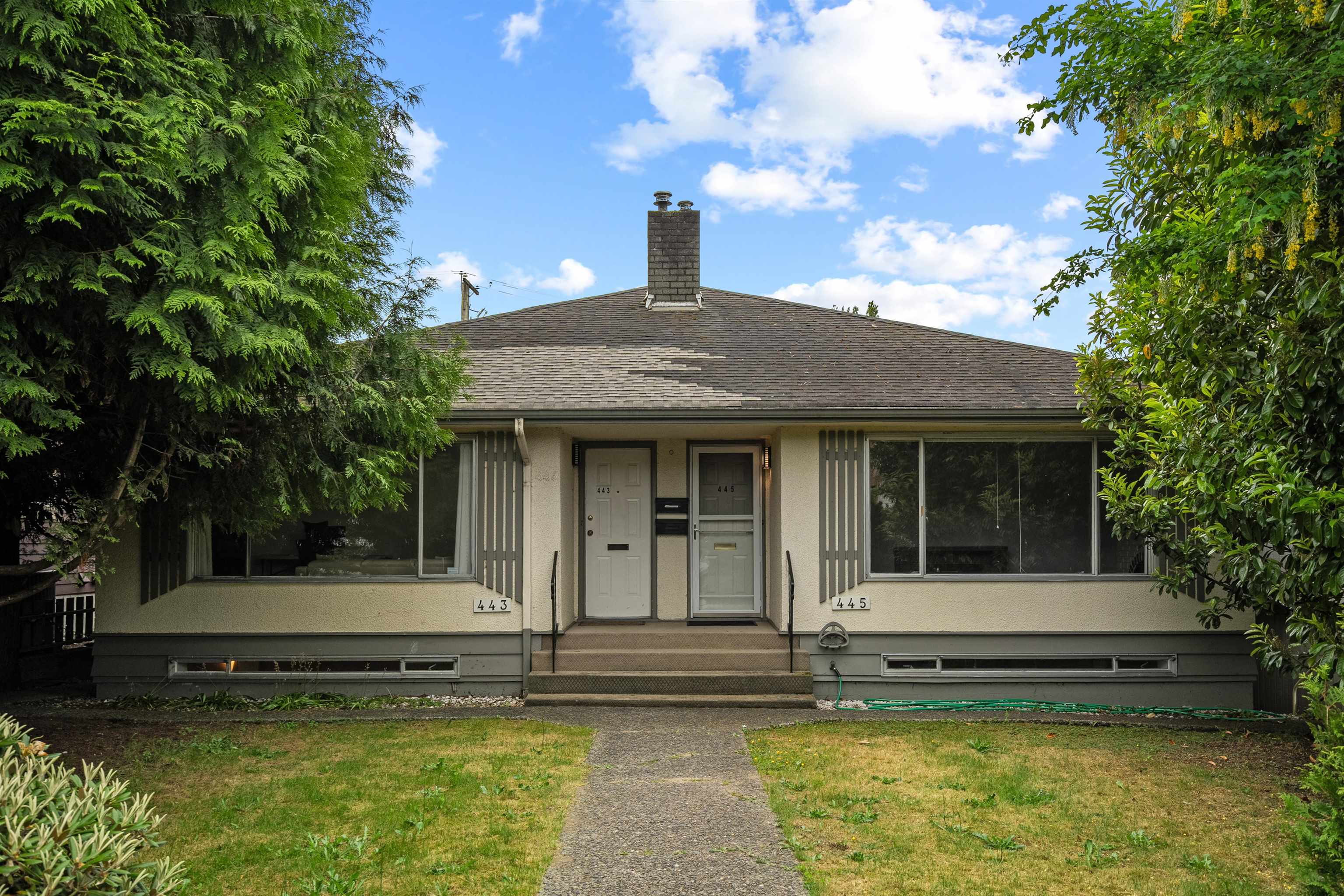 443 Keith Road W, Vancouver, BC, V7M 1M2