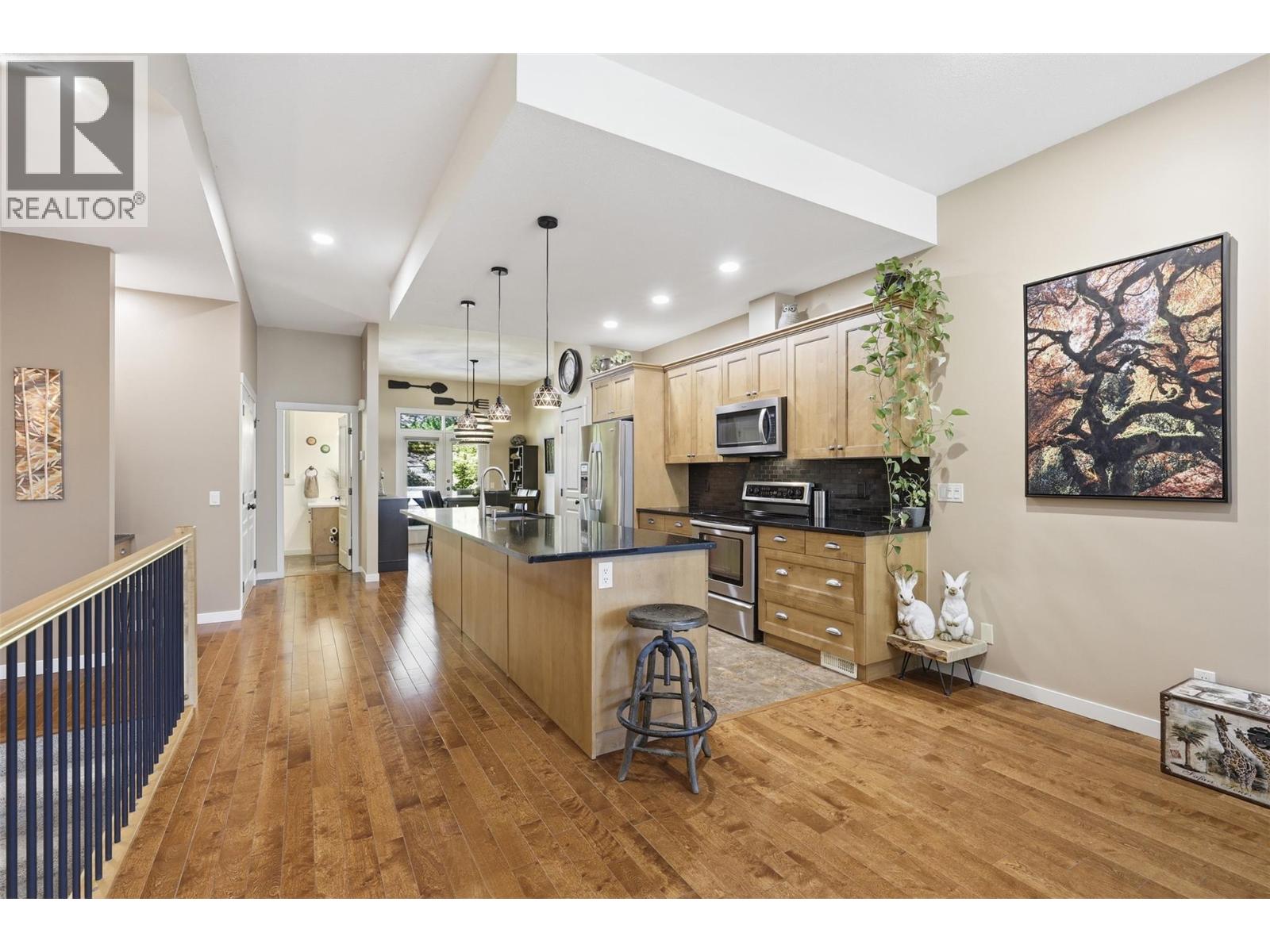 Additional image 3 of 1631 Golf Ridge Way, Kamloops, BC, V2H0A5