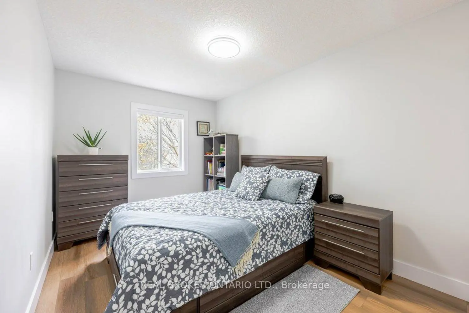 Additional image 12 of 185 Highland Crescent 2