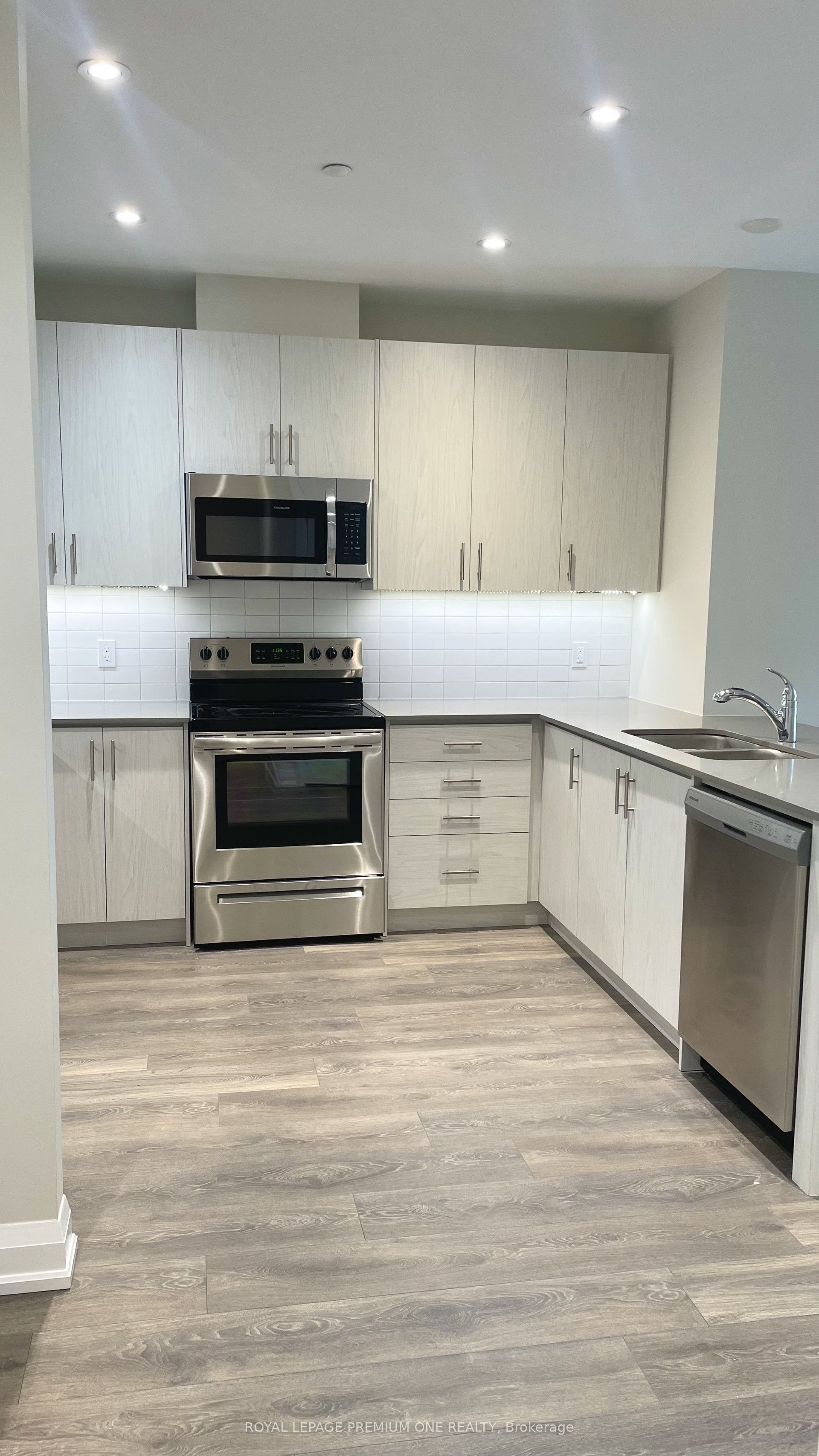Additional image 4 of 308-5917 Main Street, Whitchurch-stouffville, ON, L4A 2Z9