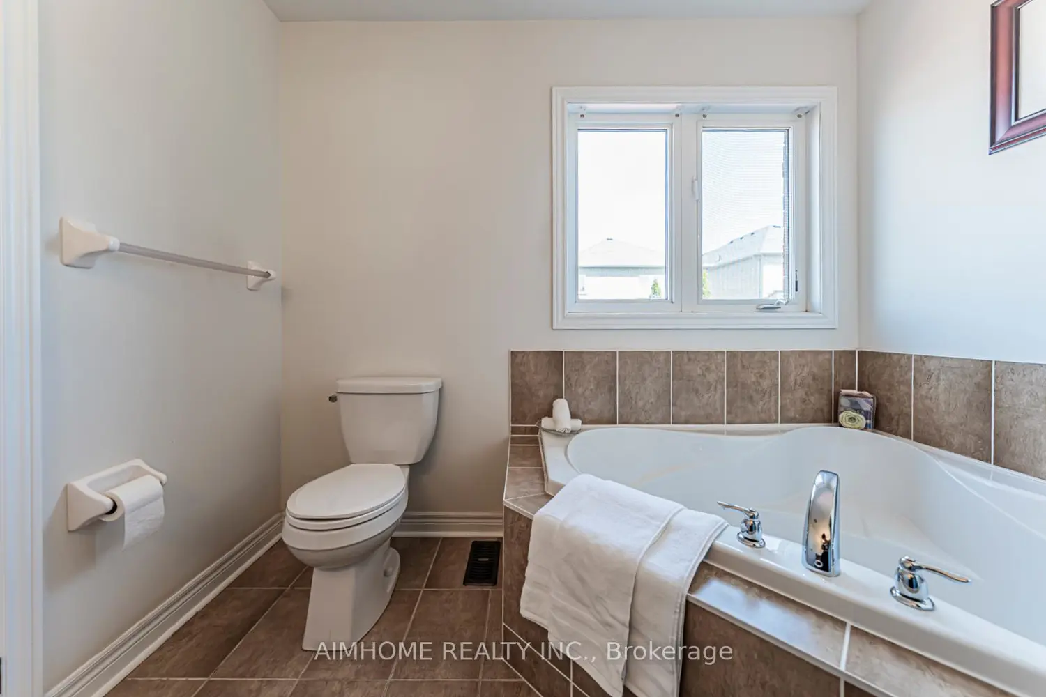 Additional image 9 of 223 Emma Broadbent Court