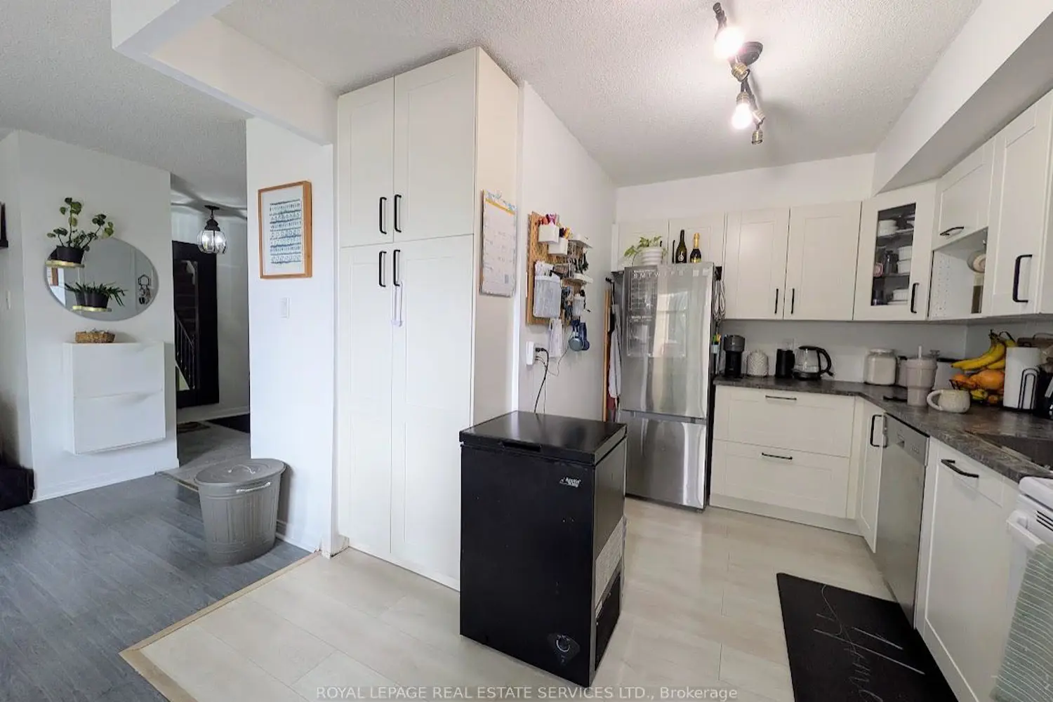 Additional image 4 of 1300 Marlborough Court 325
