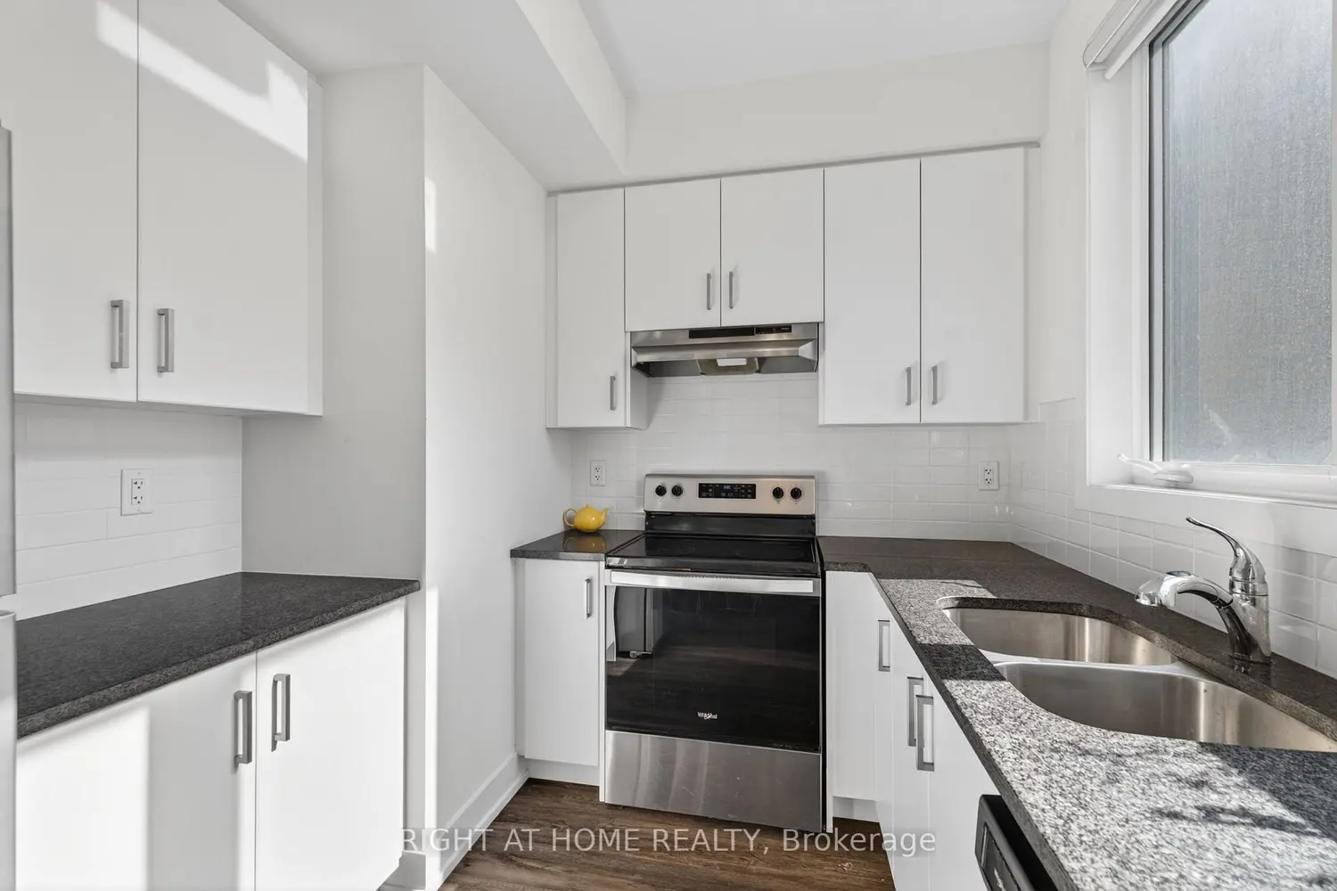 Additional image 10 of 12860 Yonge Street 1