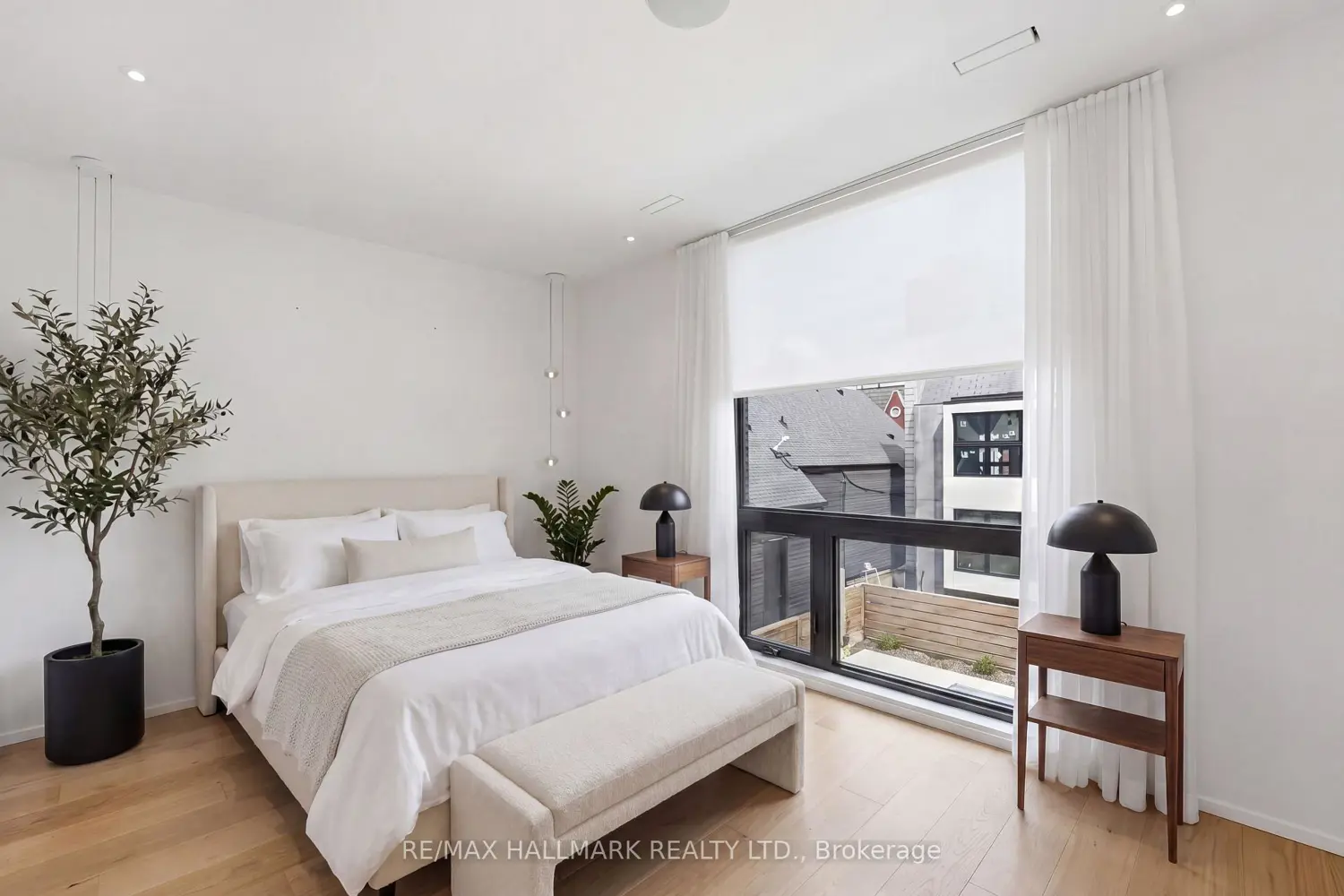 Additional image 7 of 48 Shaftesbury Avenue